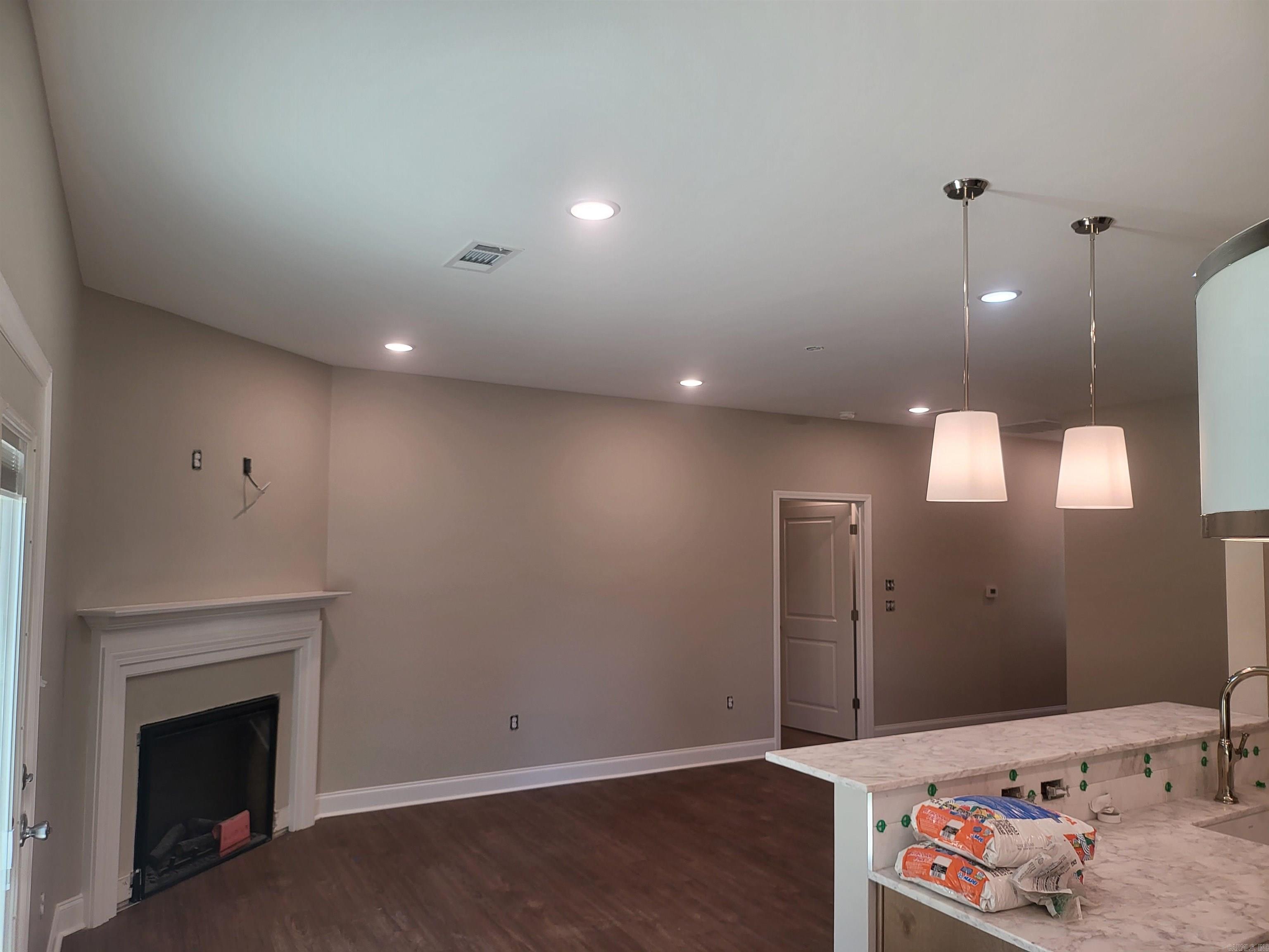 1001 N Jeff Davis  Jacksonville, AR