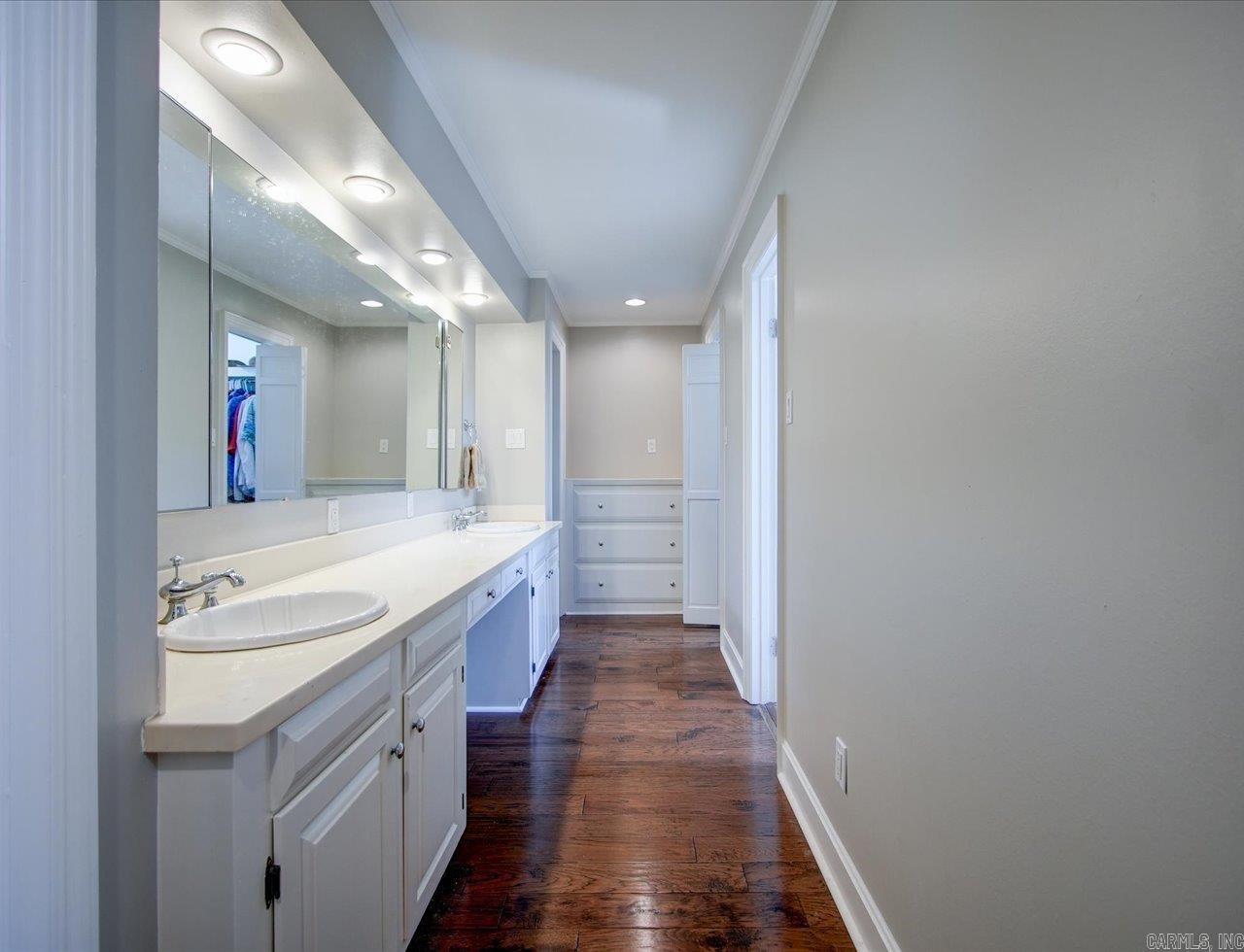 19820 Spillway Road Roland, AR 72135-9605