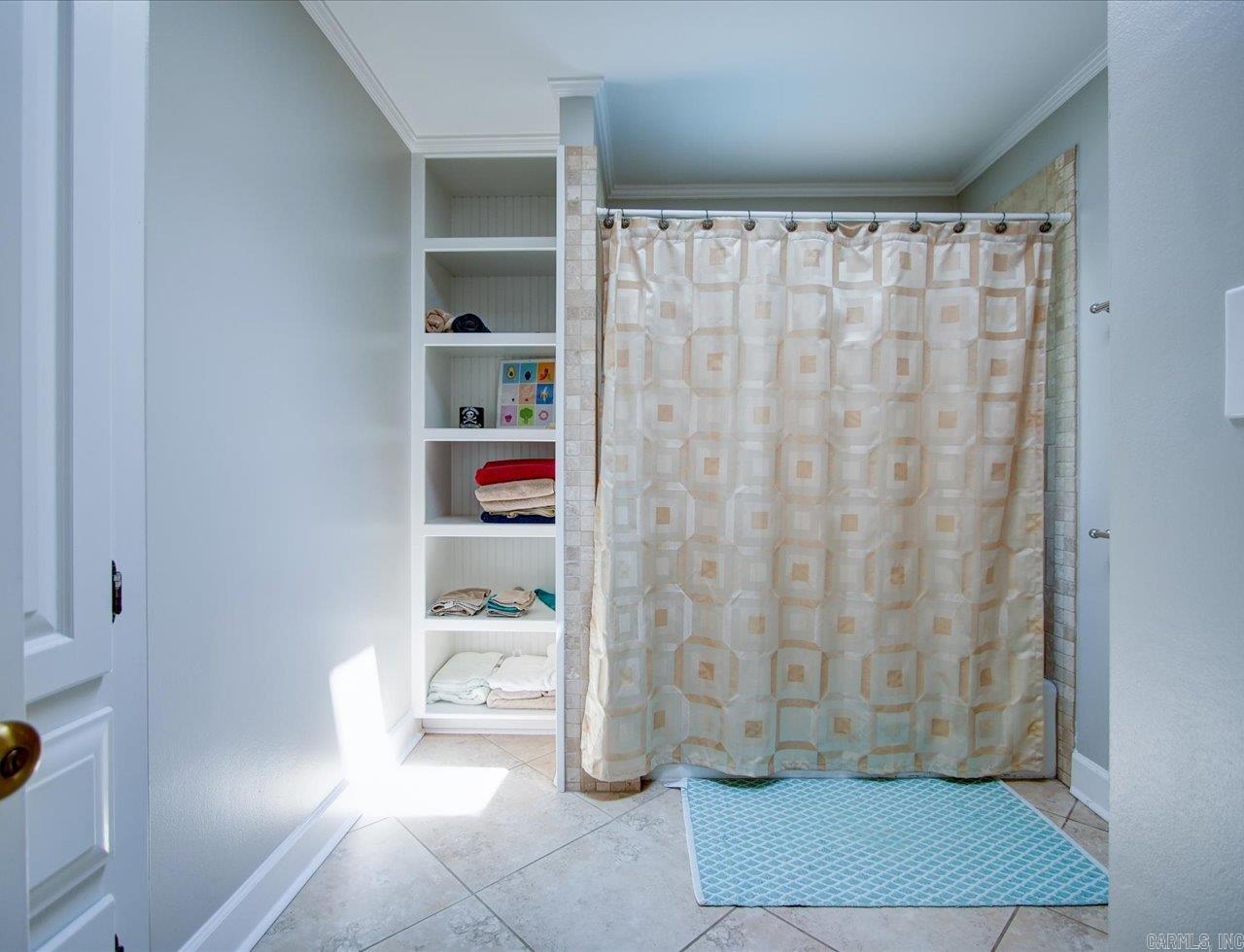 19820 Spillway Road Roland, AR 72135-9605