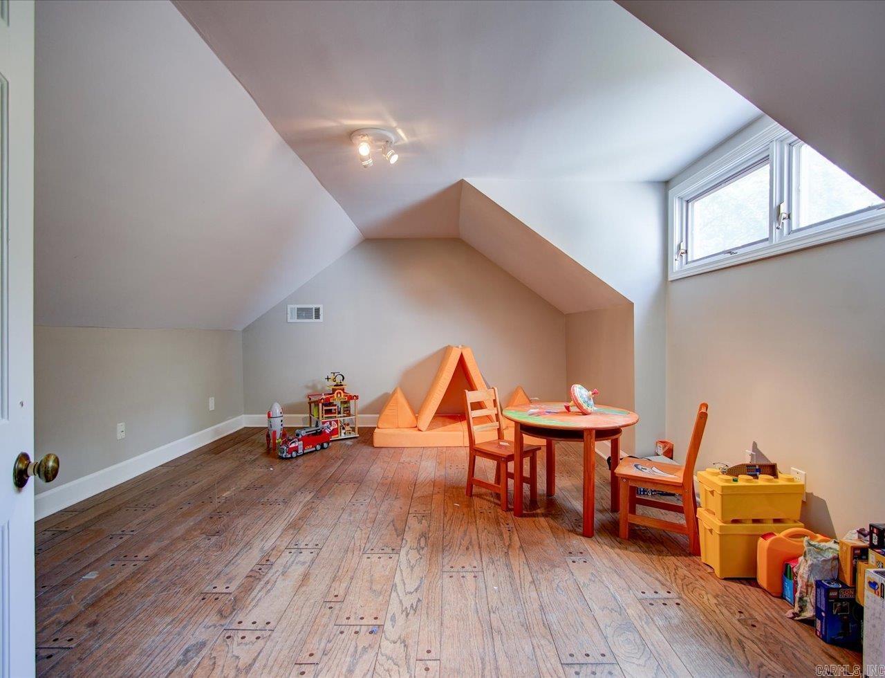 19820 Spillway Road Roland, AR 72135-9605