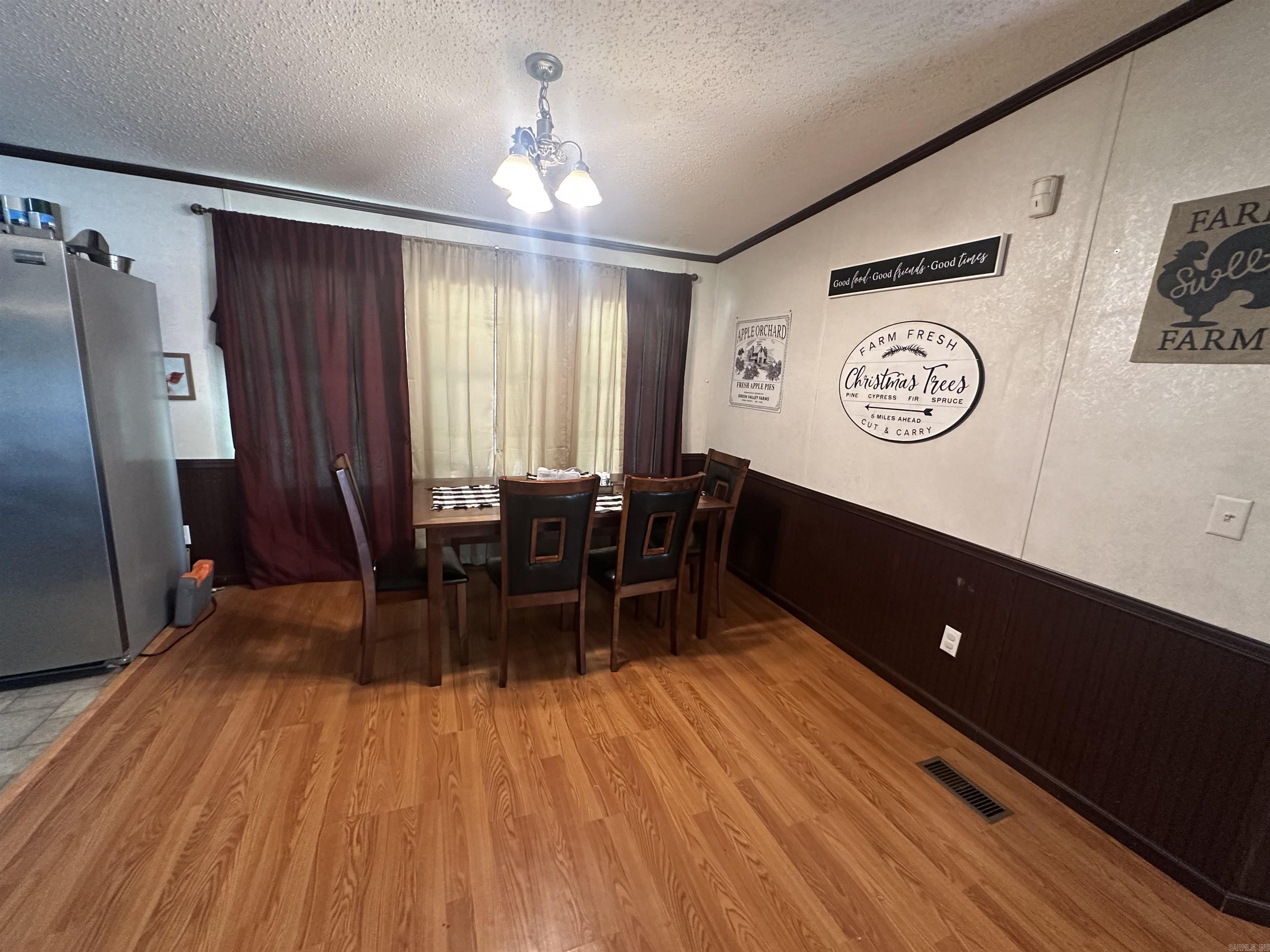 3044 Highway 33 South  De Valls Bluff, AR