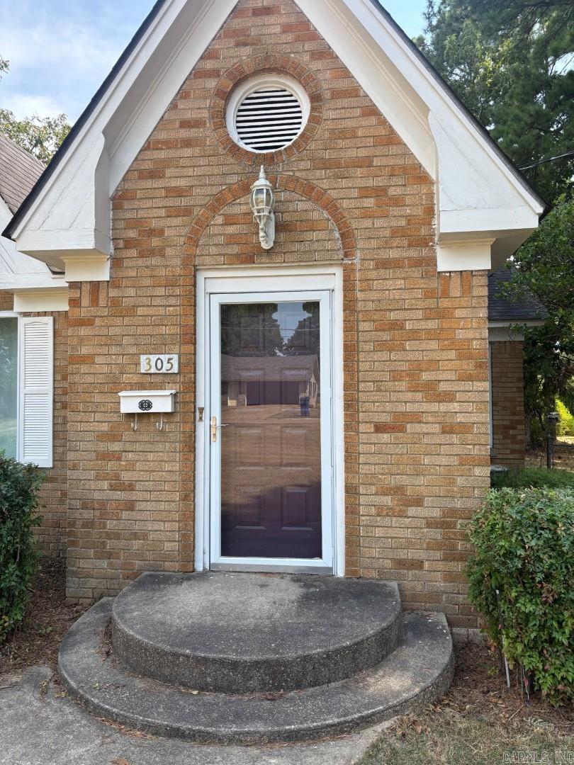305 Fairview Rd Camden, AR 71701