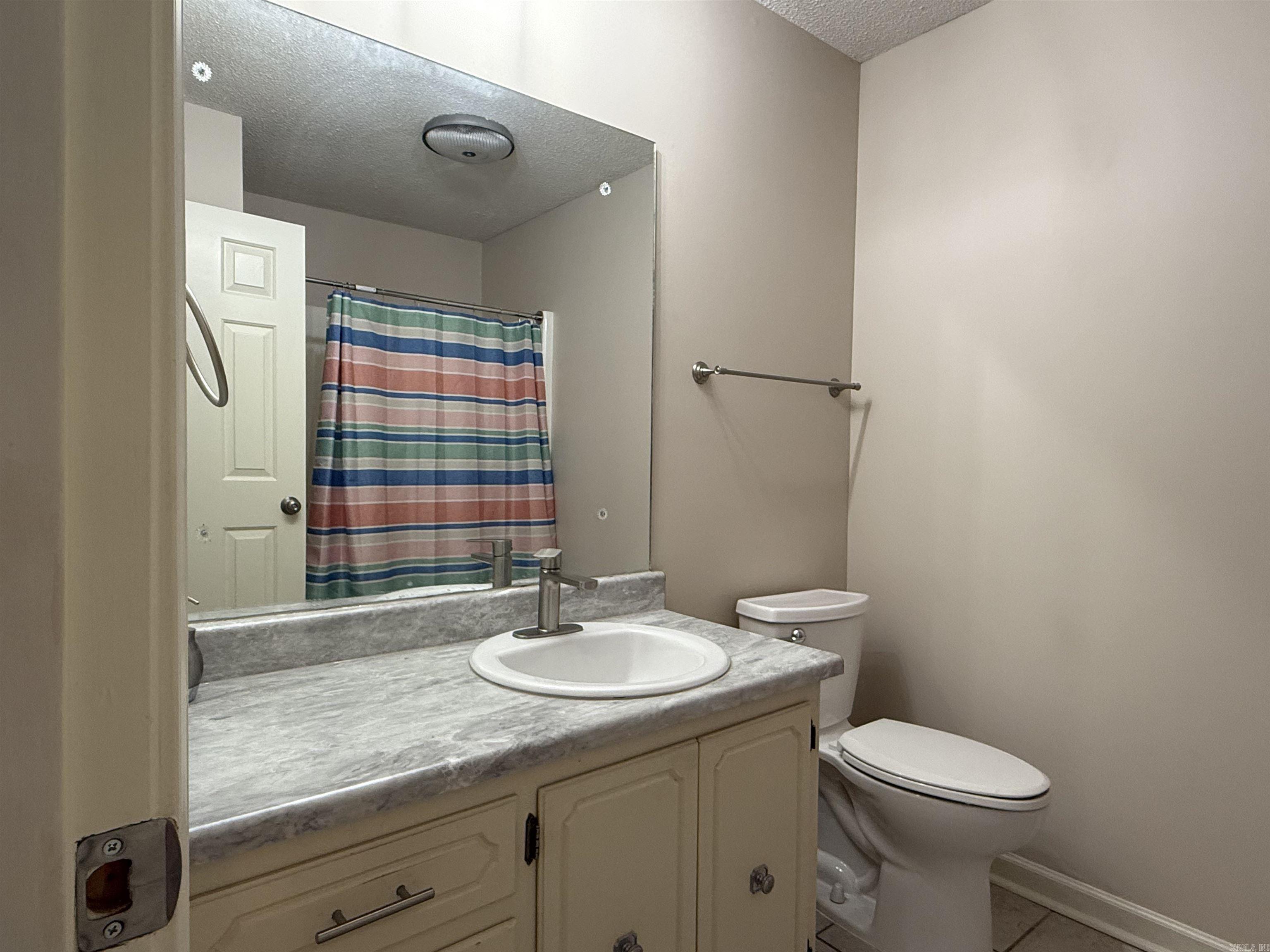 204 Indian Trl  Searcy, AR