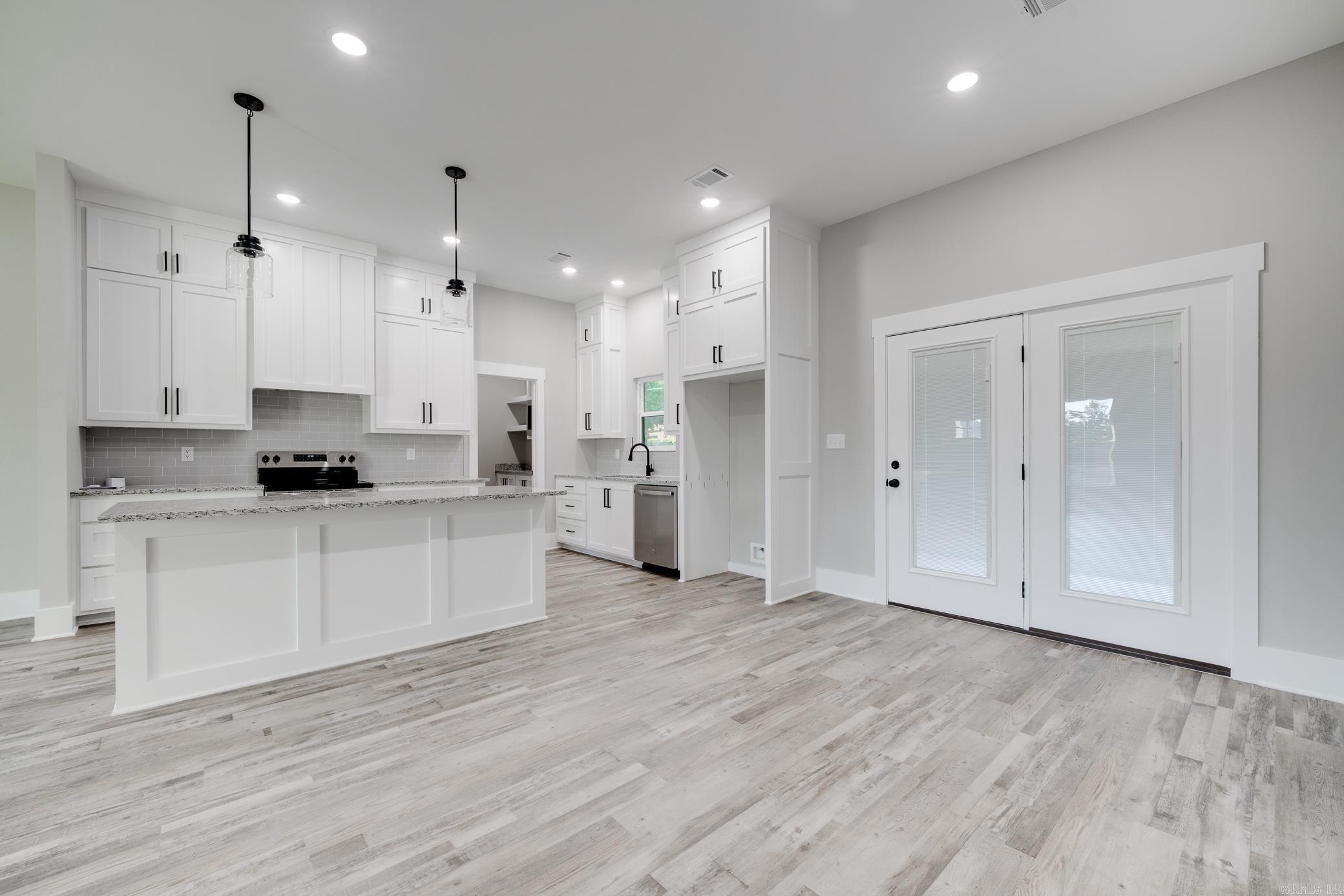 1 Ridge View Street Vilonia, AR 72173