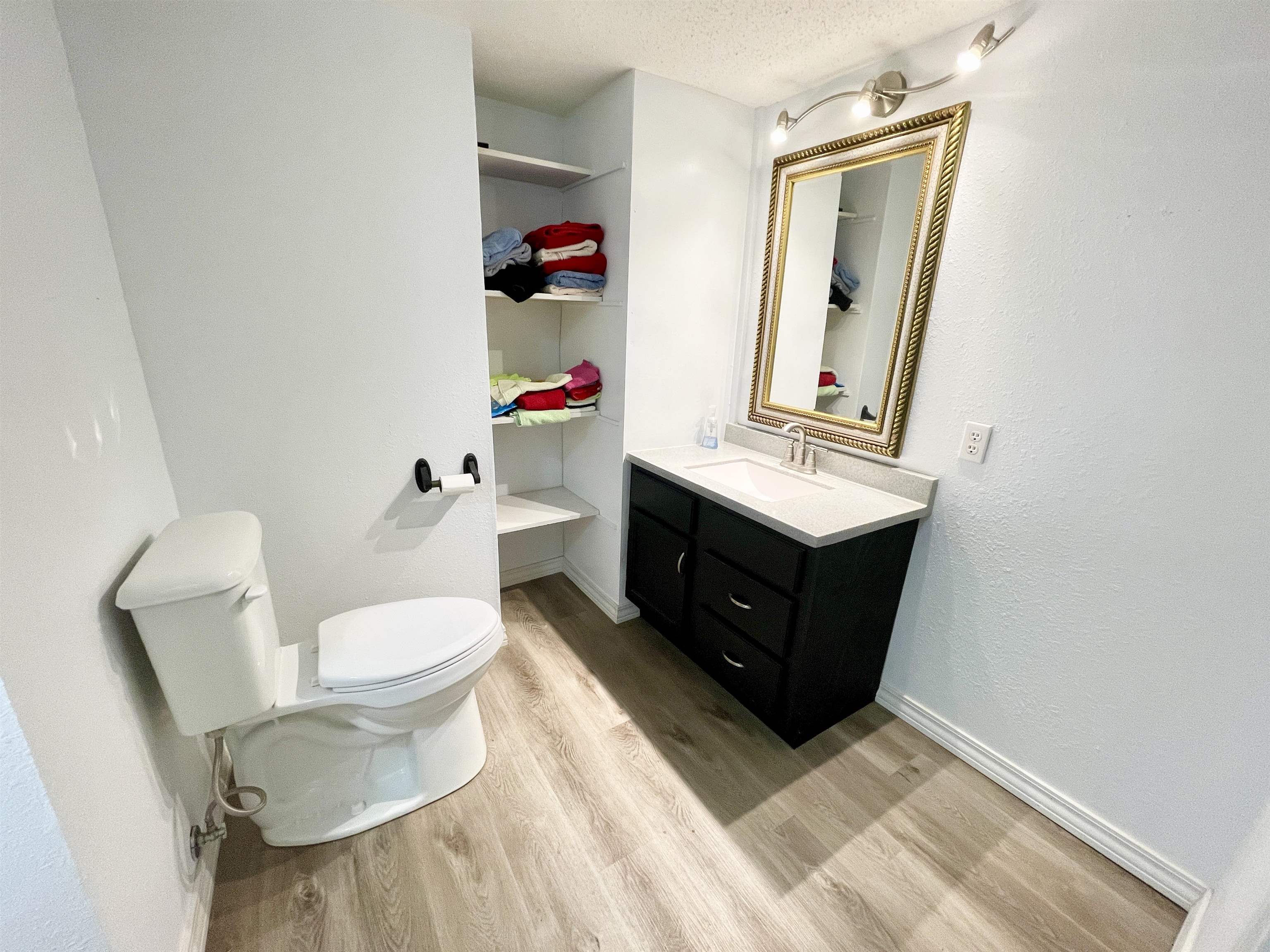 2511 Heart  Glencoe, AR