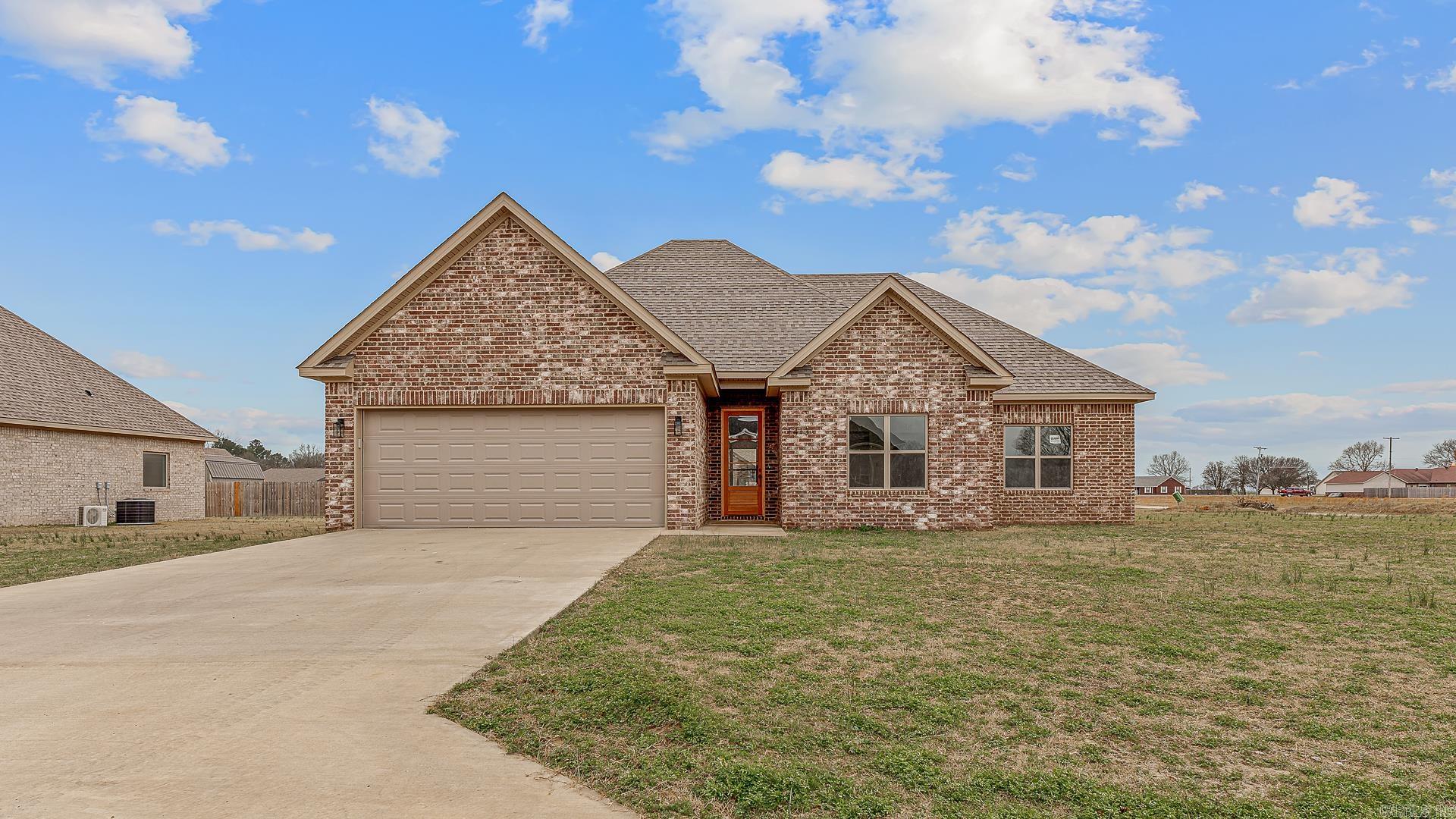 1413 Pamela Lake City, AR 72437