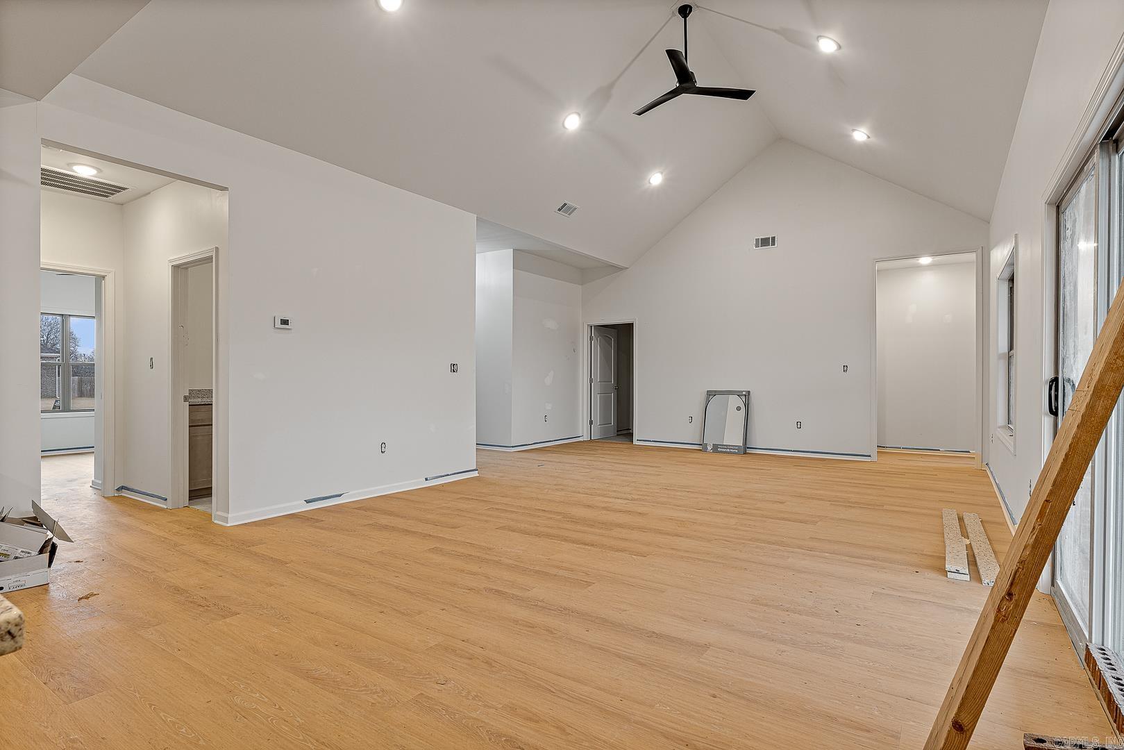 1413 Pamela Lake City, AR 72437