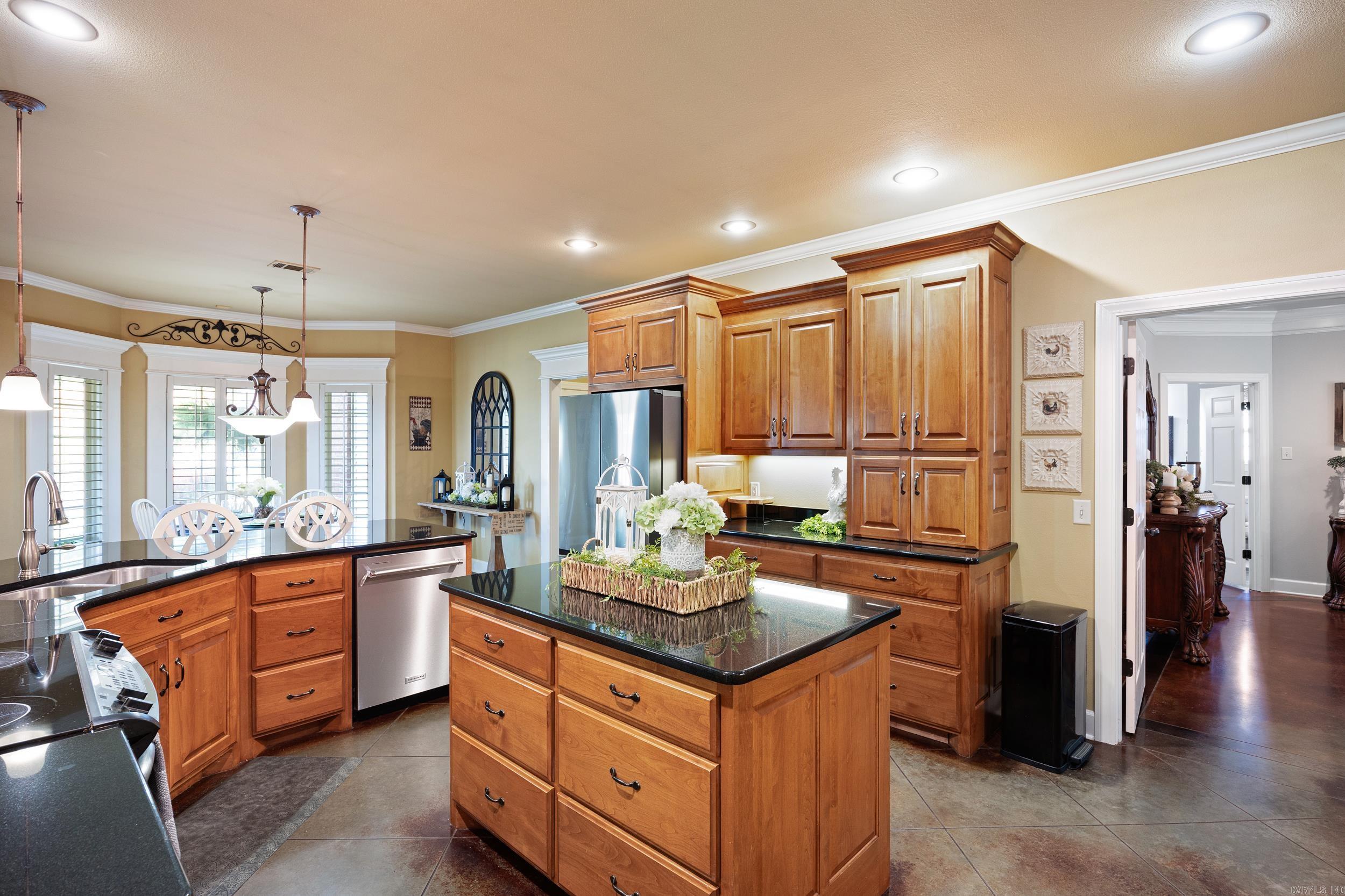 27 Woodridge  Greenbrier, AR