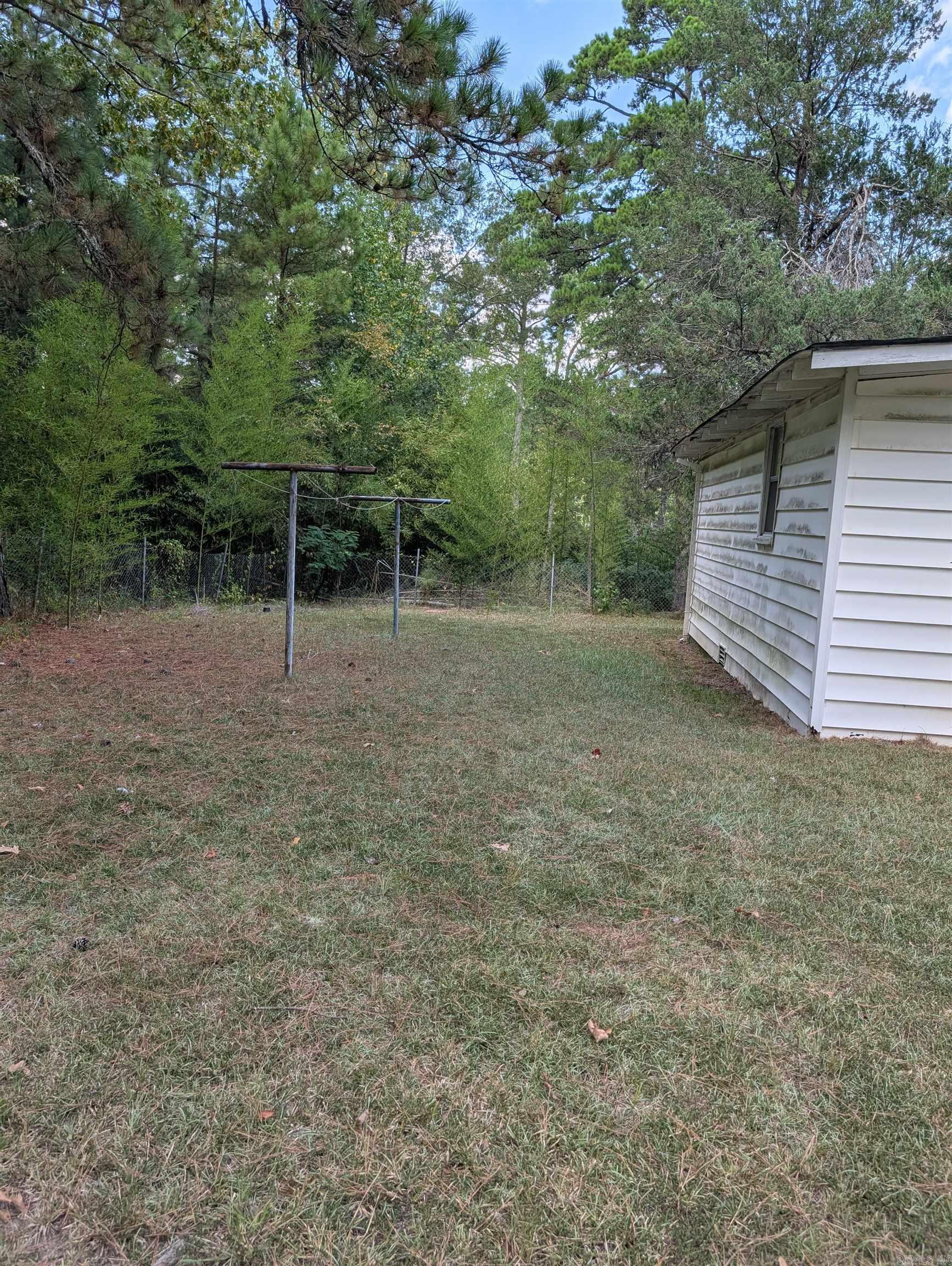 5397 Hwy 24  Chidester, AR