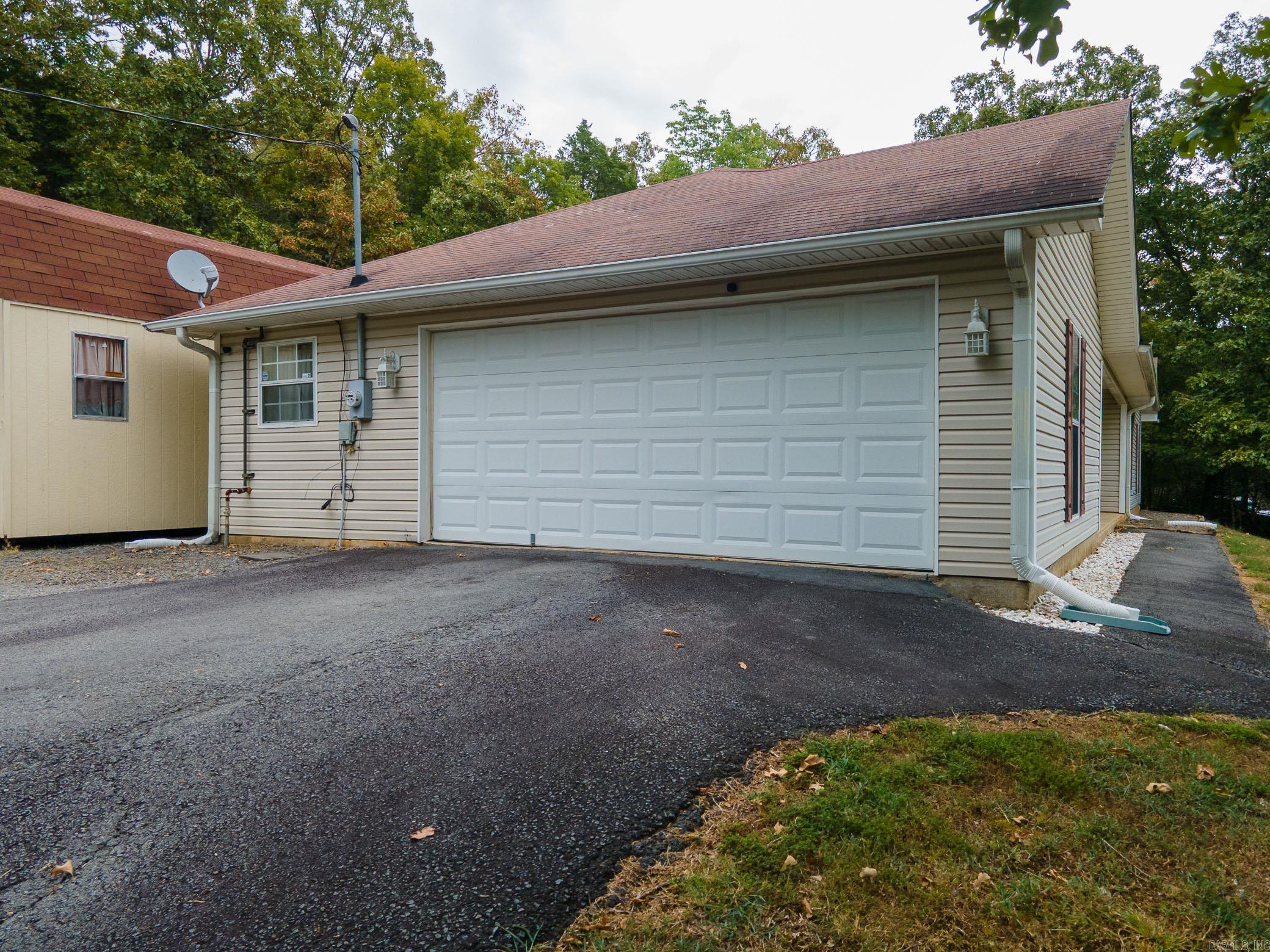 21 Linda Lane West Vilonia, AR 72173