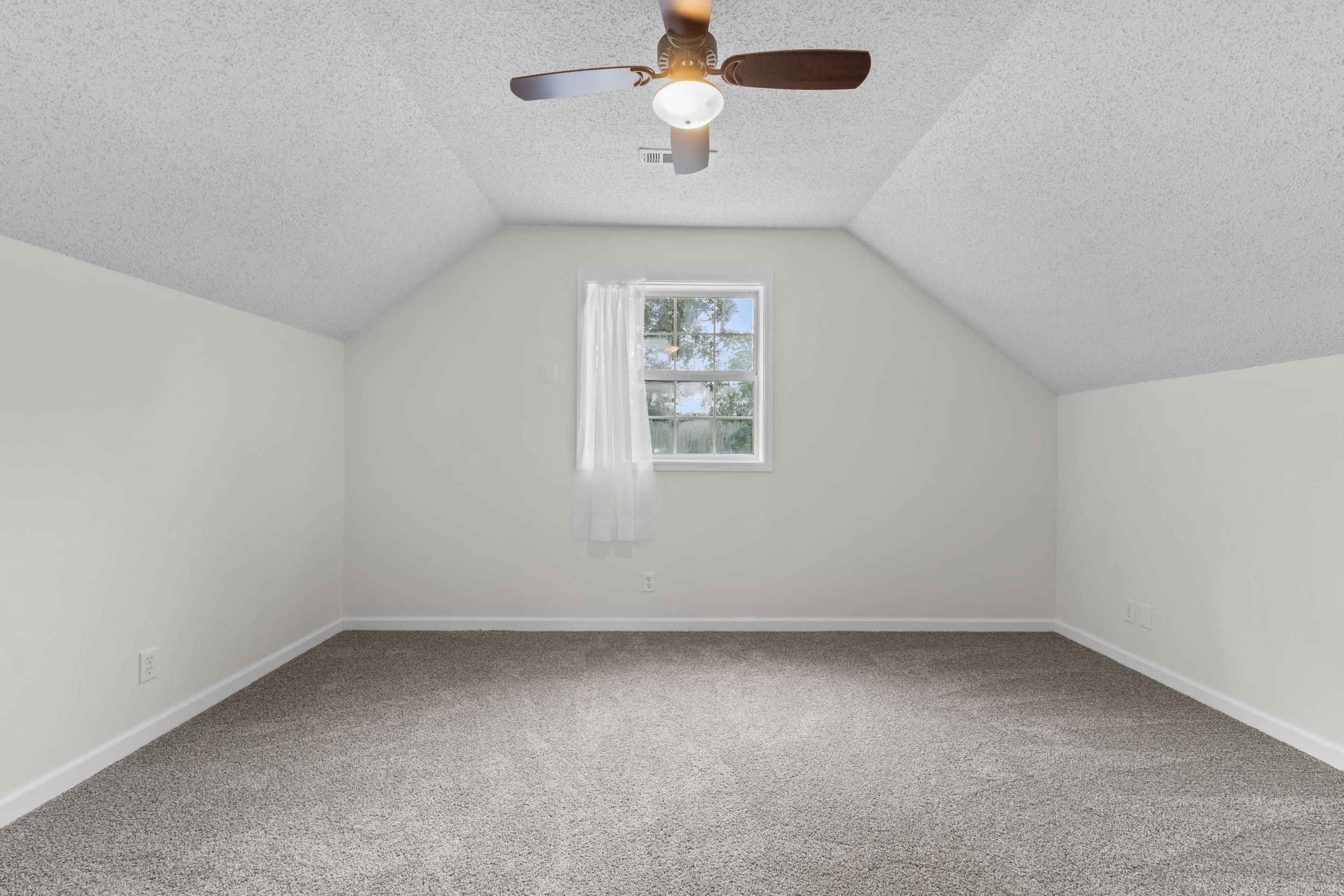 2404 Russell  Mountain Home, AR