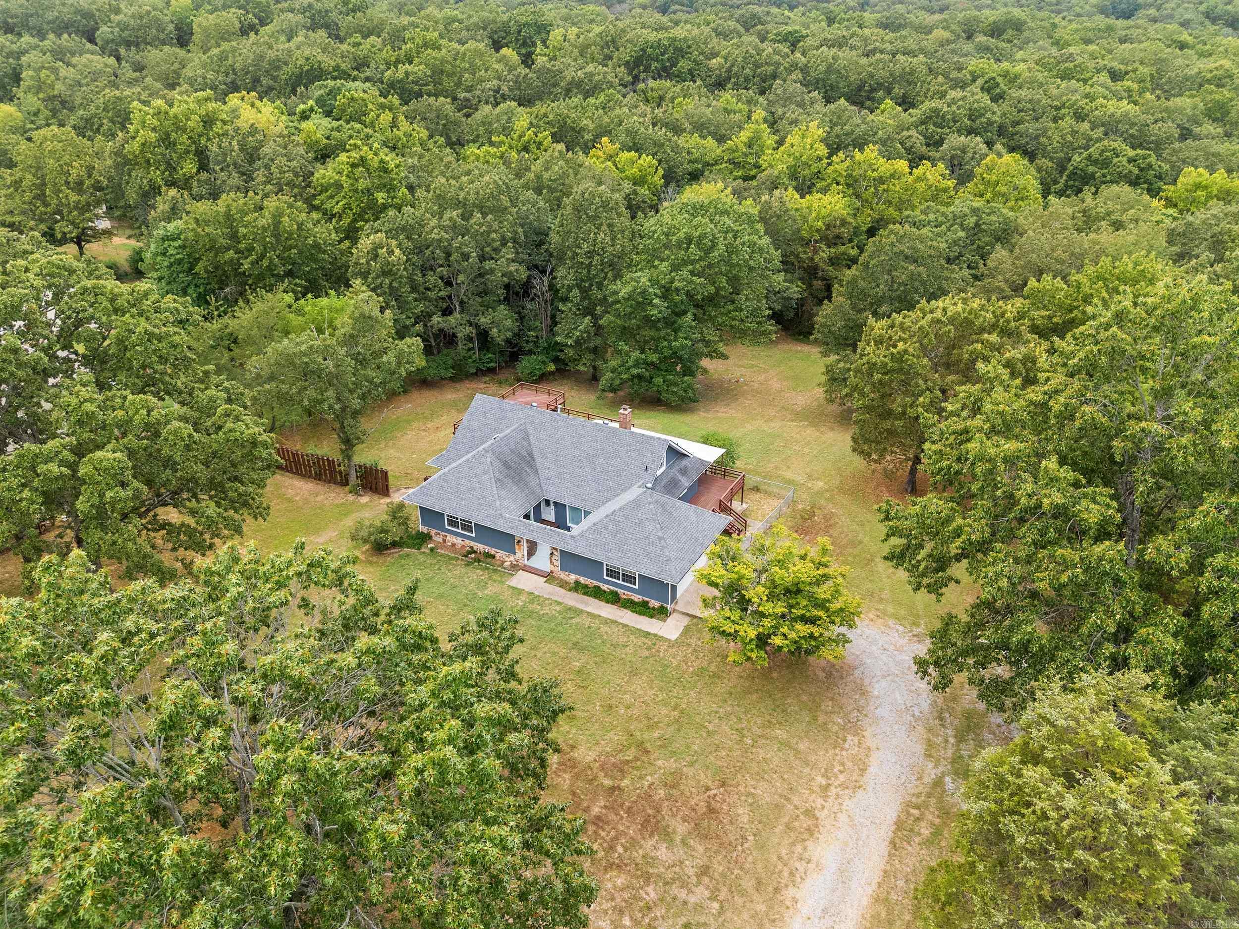 2404 Russell  Mountain Home, AR