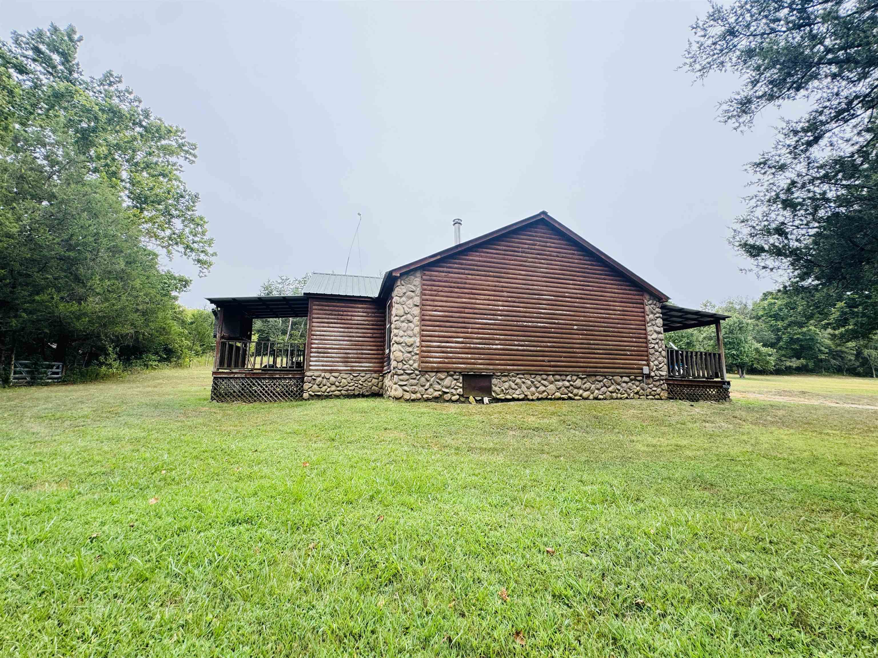 4217 Mill Creek  Melbourne, AR