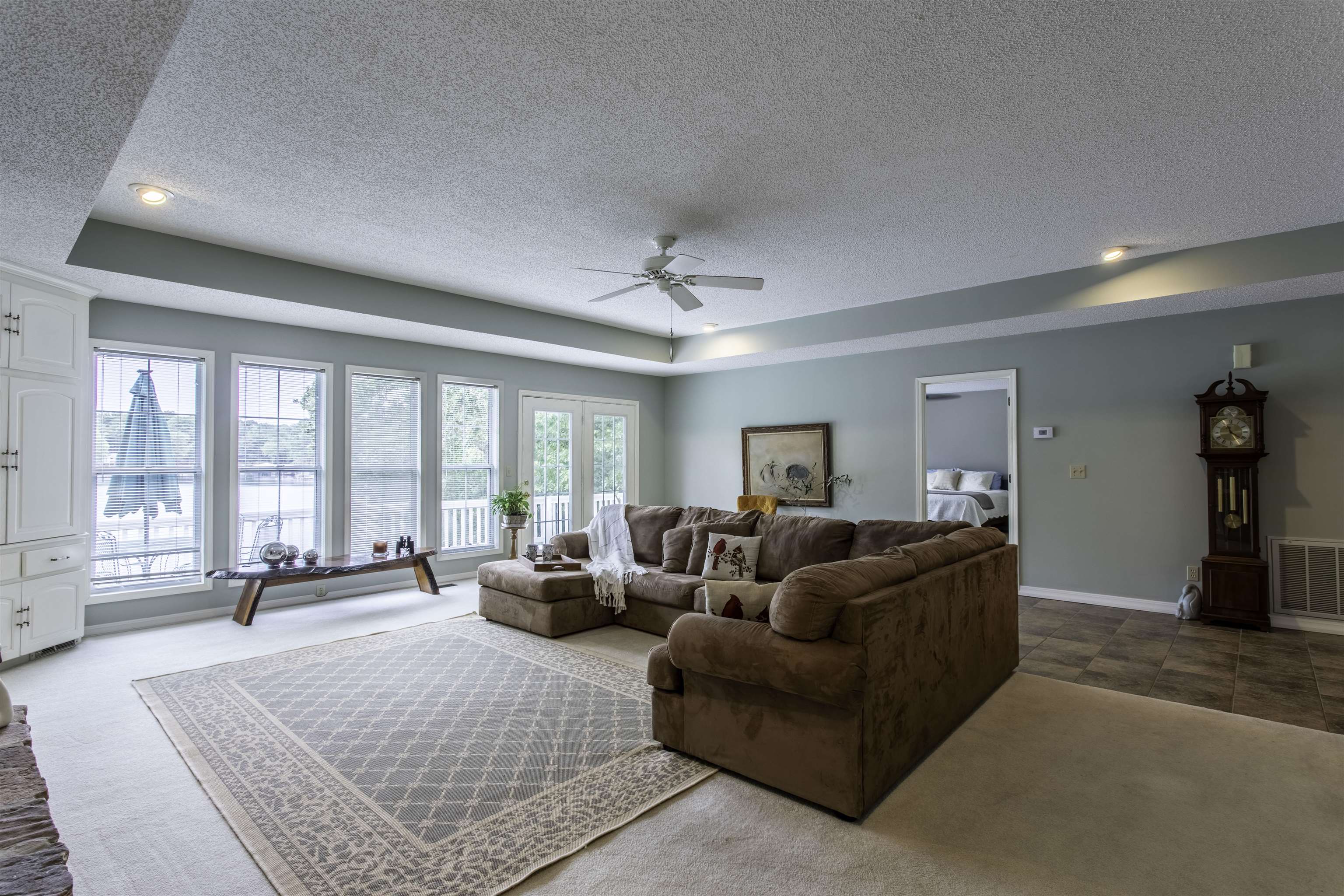 28 N Lakeshore Drive Cherokee Village, AR 72529