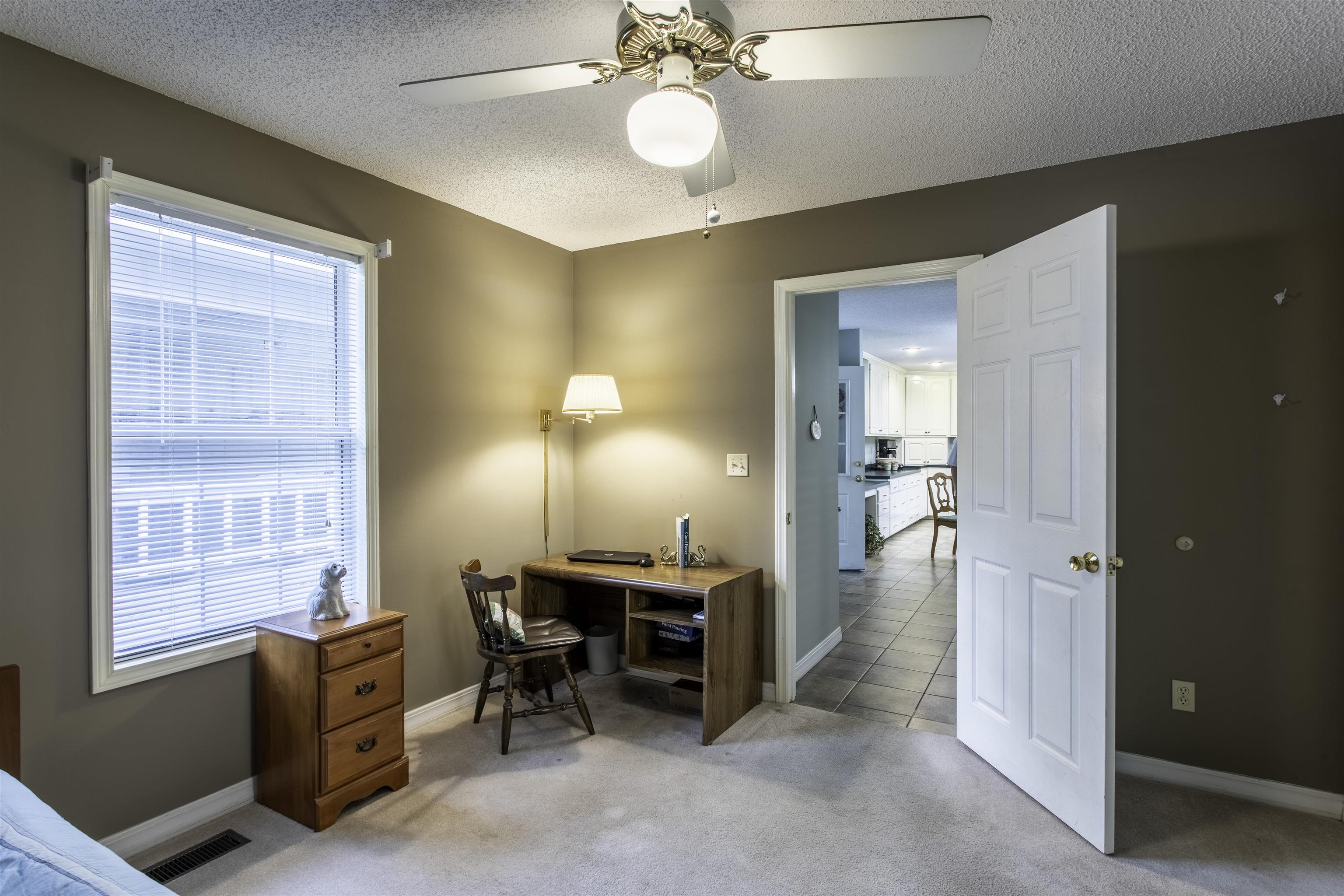 28 N Lakeshore Drive Cherokee Village, AR 72529