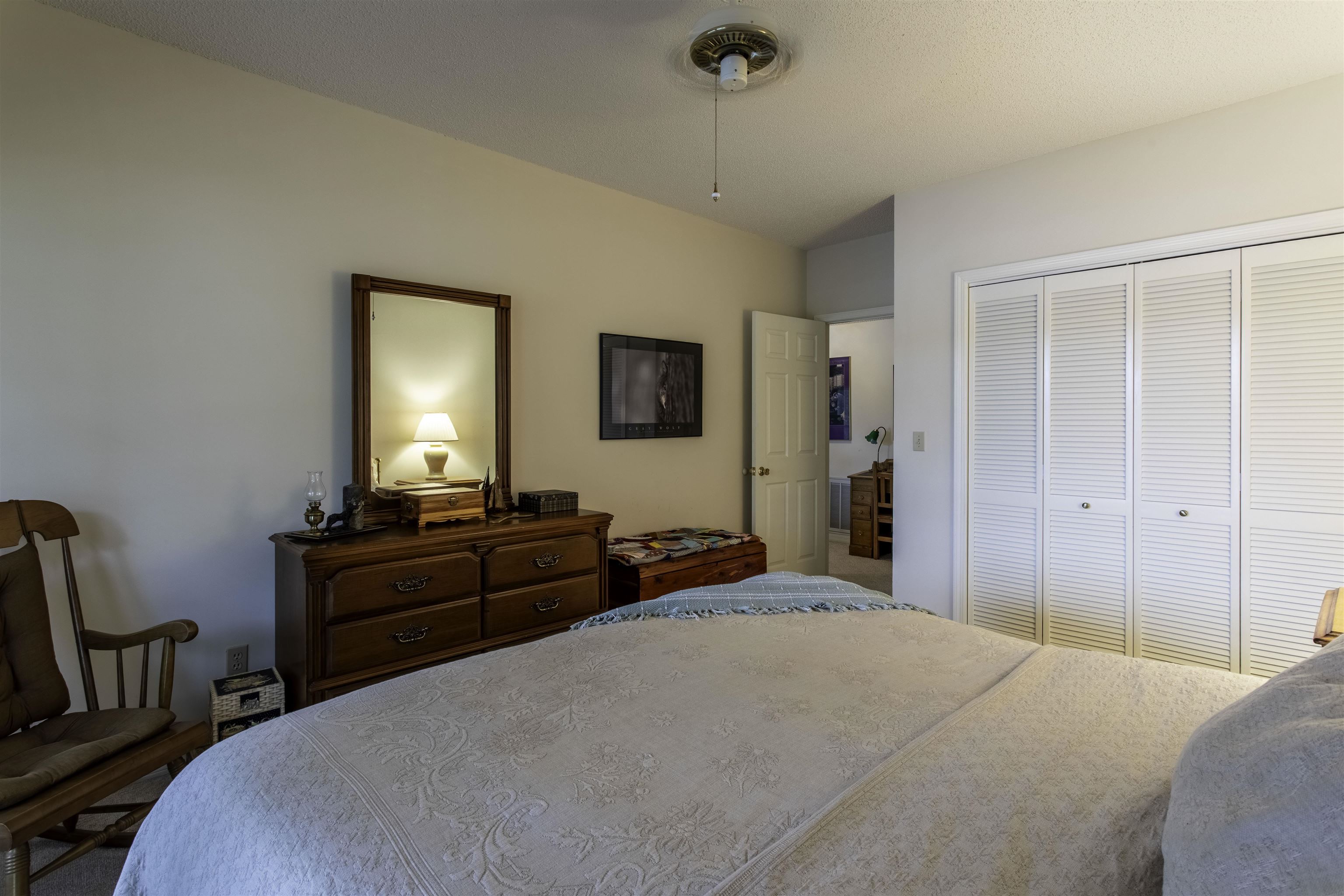 28 N Lakeshore Drive Cherokee Village, AR 72529