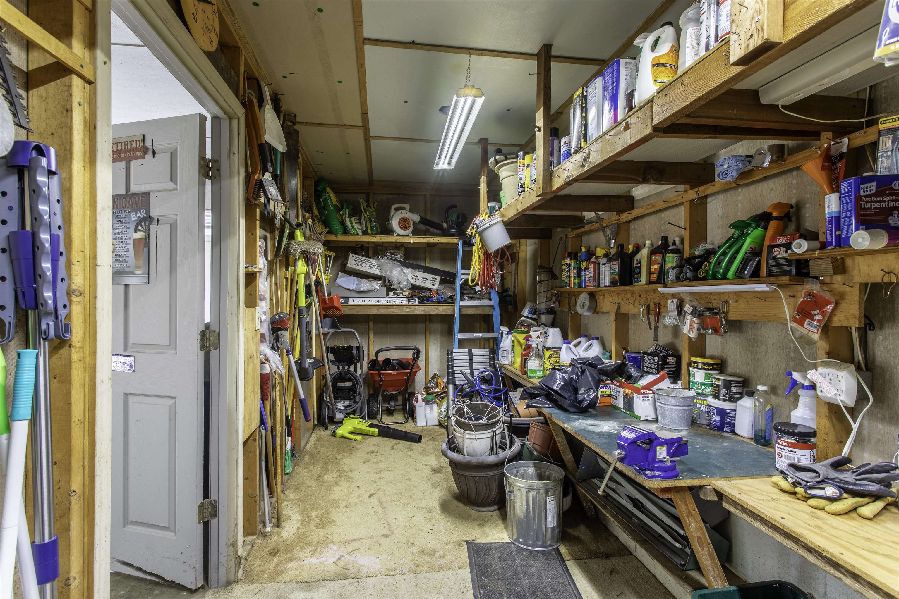 28 N Lakeshore Drive Cherokee Village, AR 72529