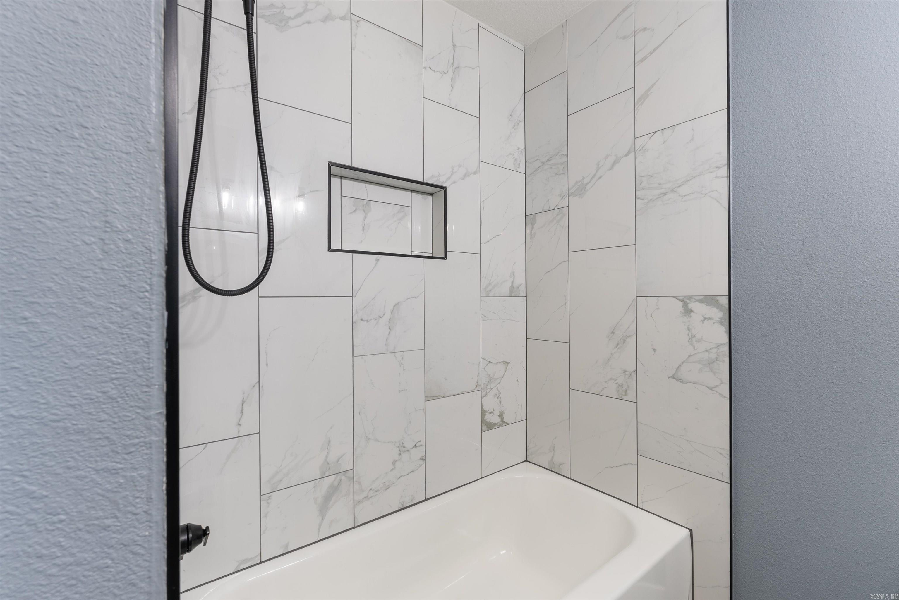 6 Cedar Hill Rd.  Conway, AR