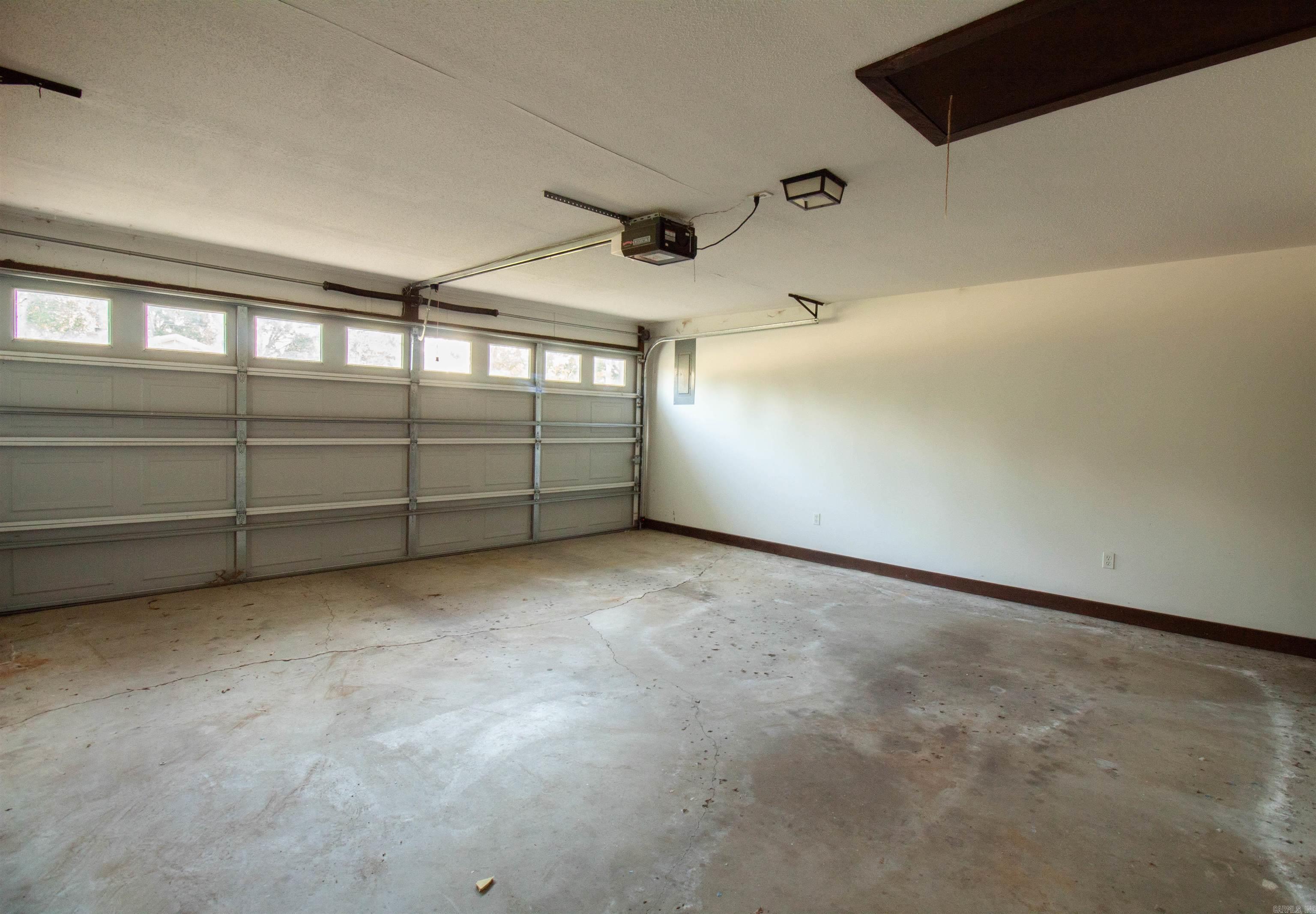 139 N Circle  Clarksville, AR