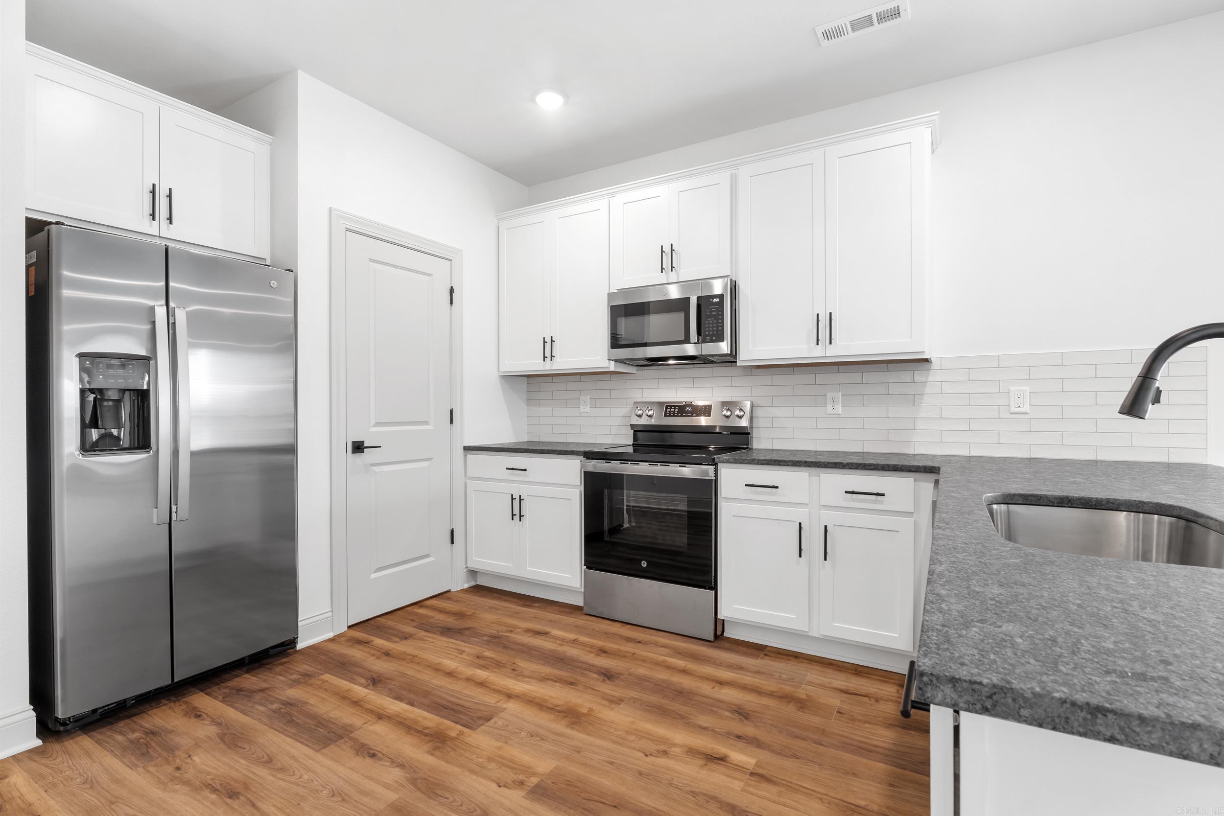 370 Turnberry Court Mountain Home, AR 72653