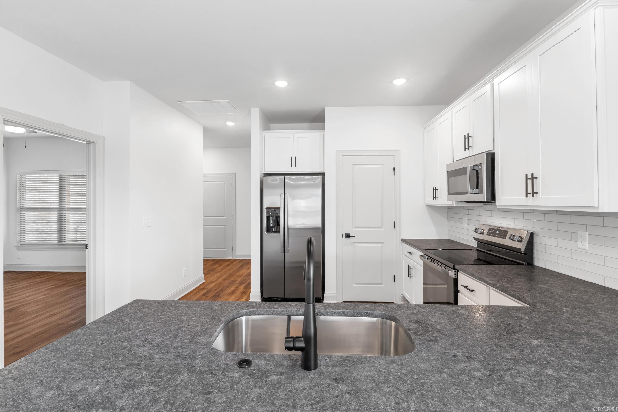 370 Turnberry Court Mountain Home, AR 72653