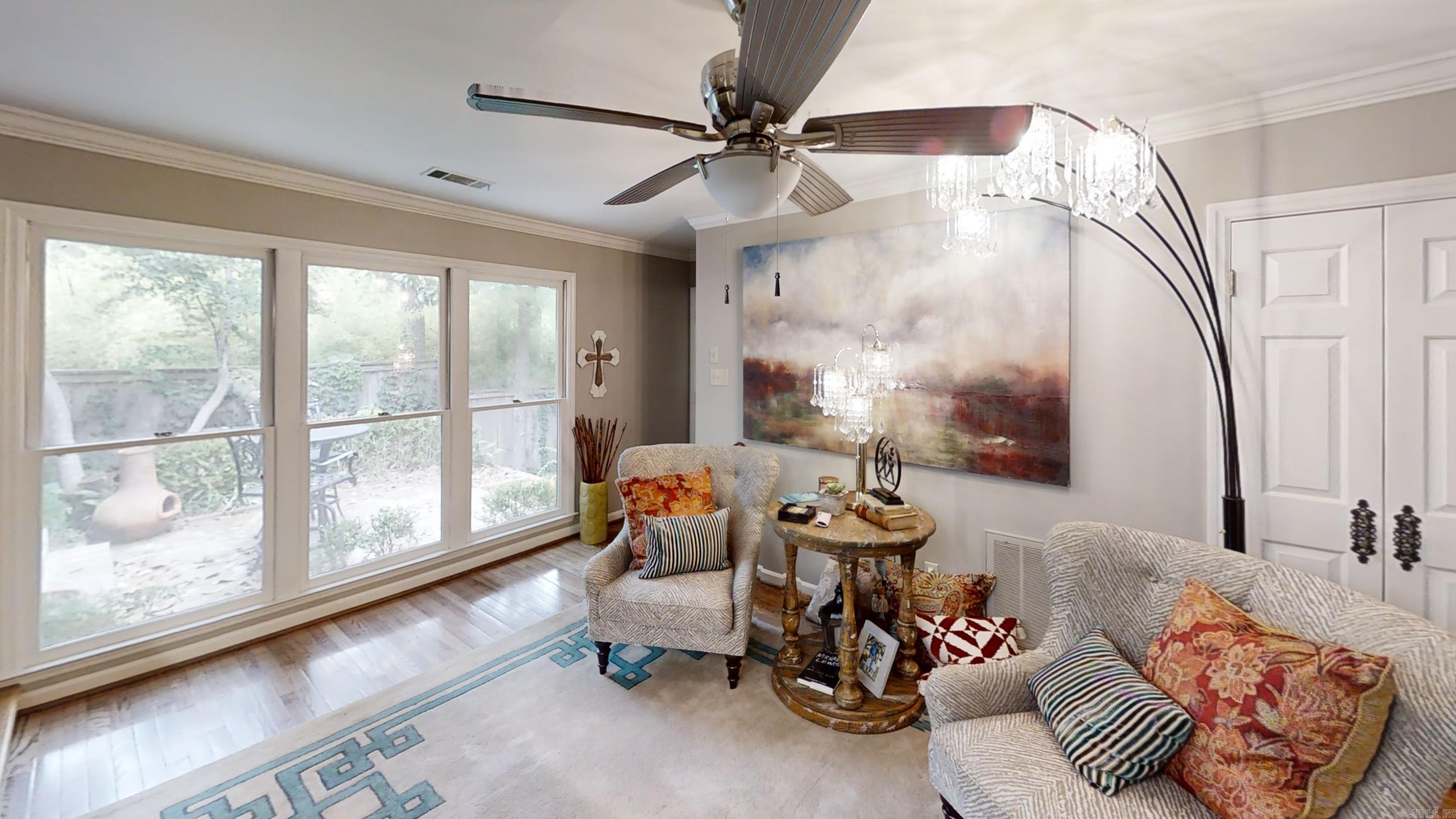 25 Windsor Court Little Rock, AR 72212