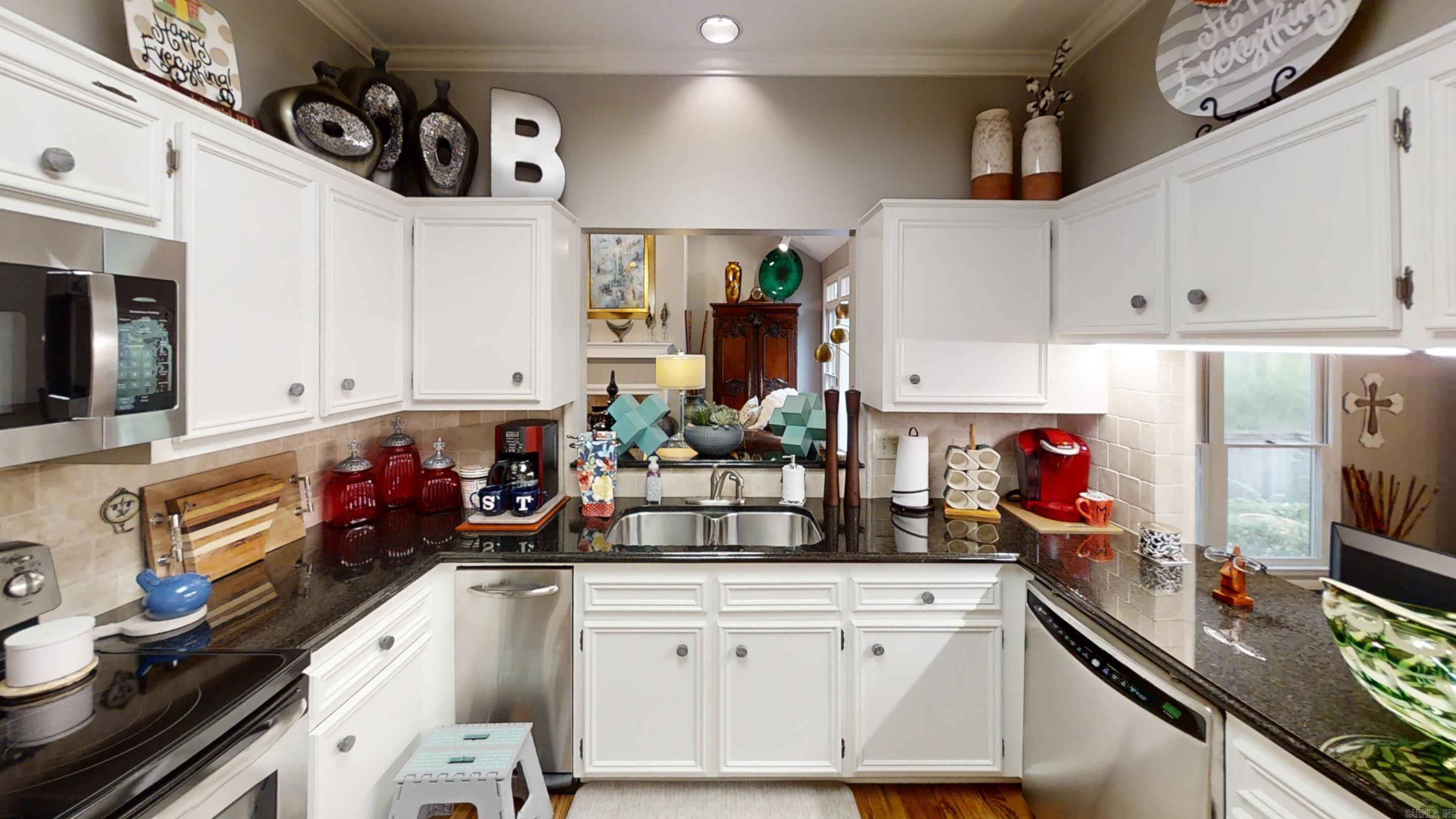 25 Windsor Court Little Rock, AR 72212