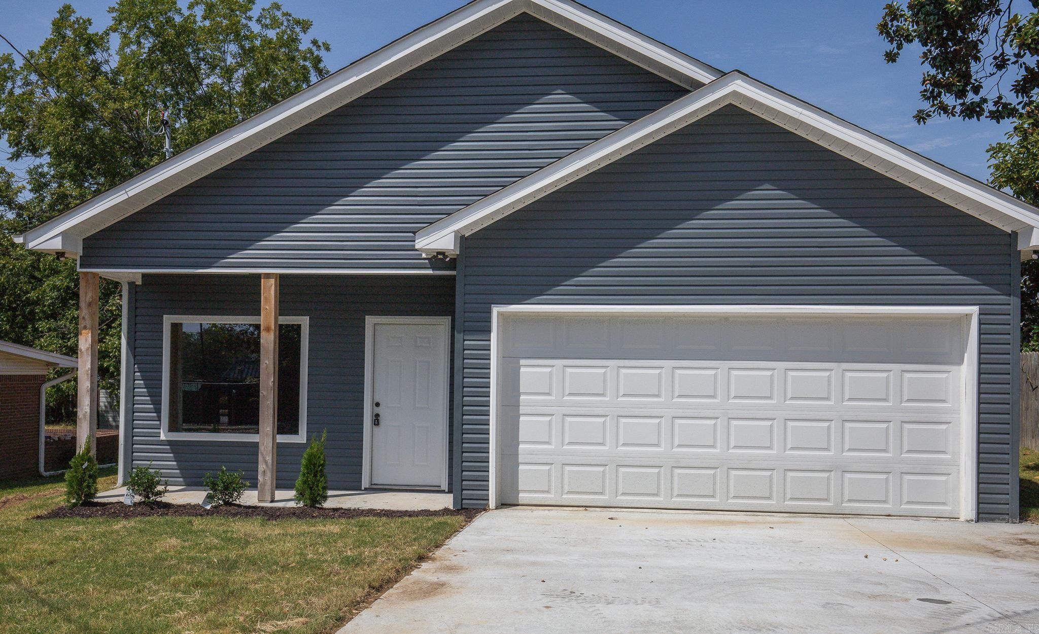 205 N main  Sheridan, AR