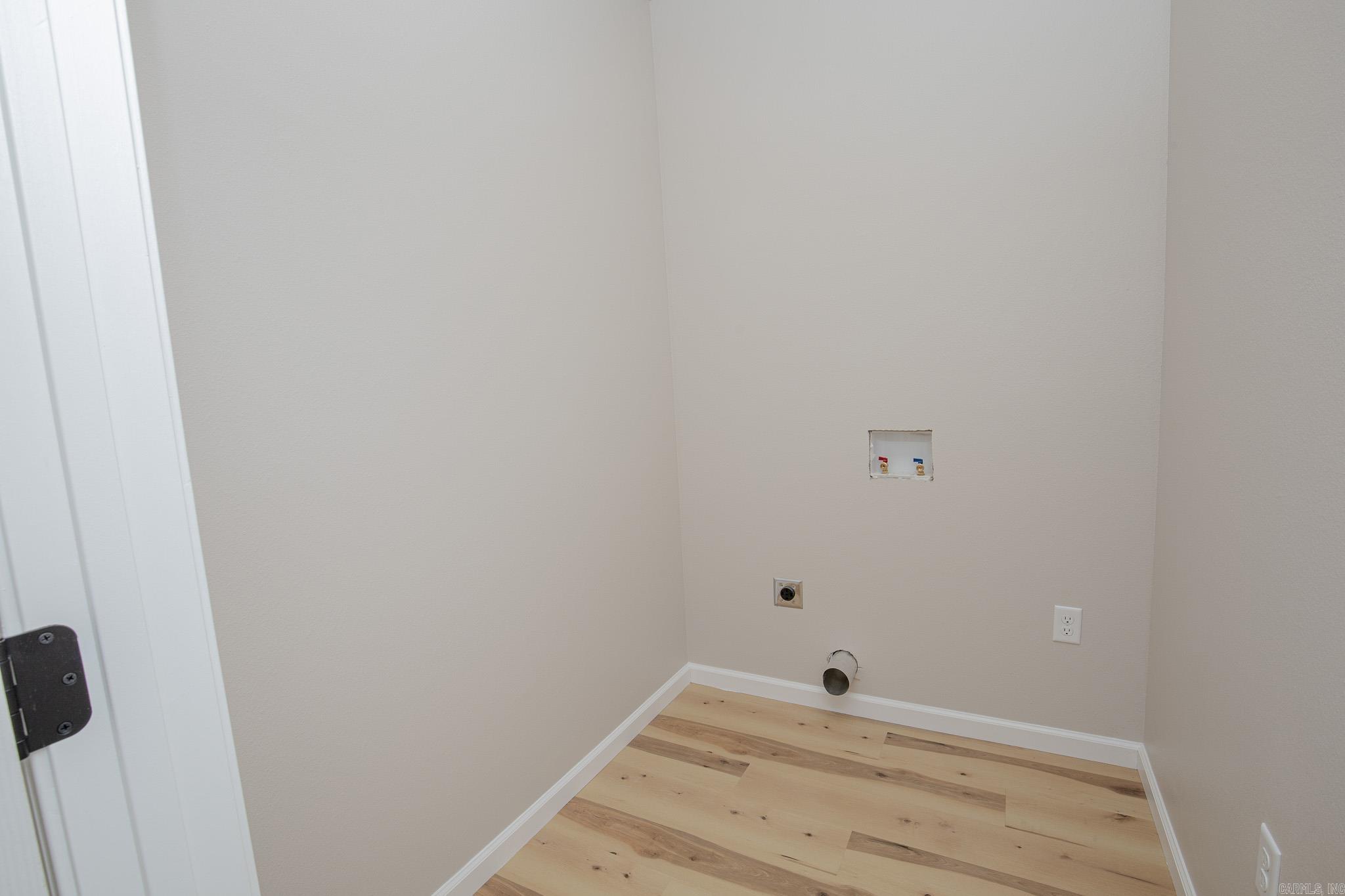 205 N main  Sheridan, AR