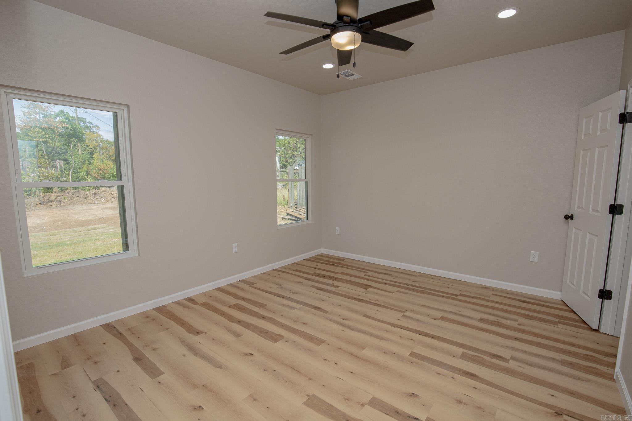 205 N main  Sheridan, AR