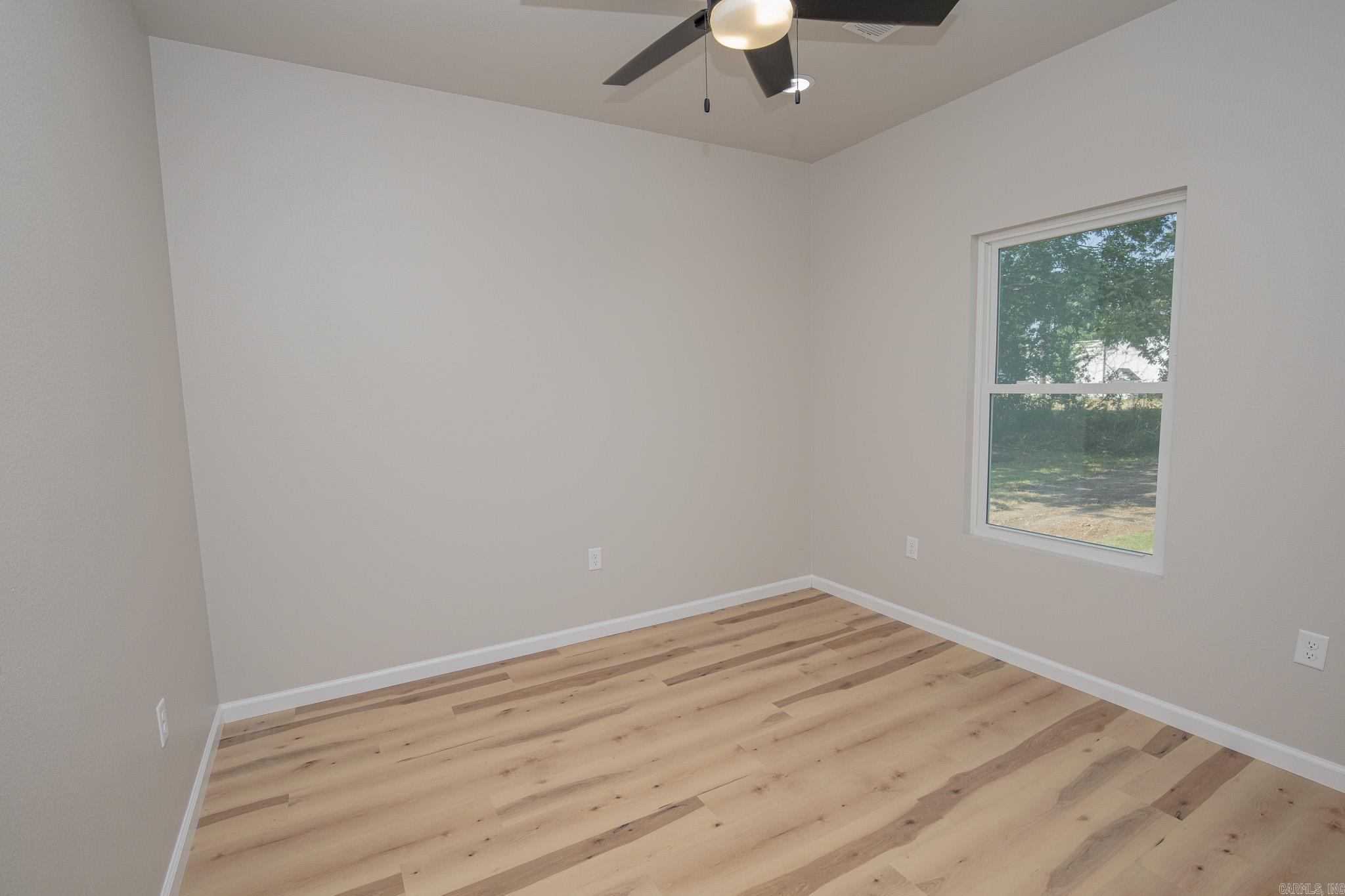 205 N main  Sheridan, AR