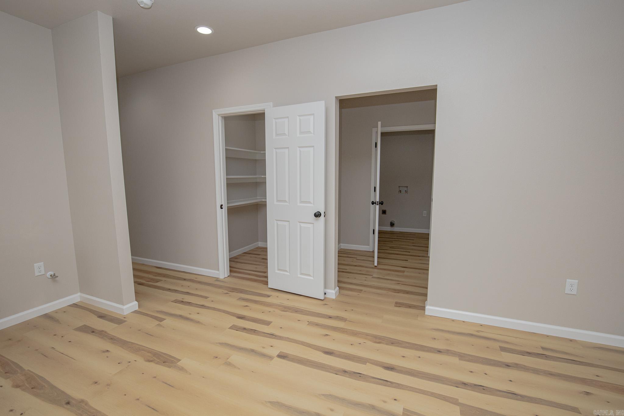 205 N main  Sheridan, AR