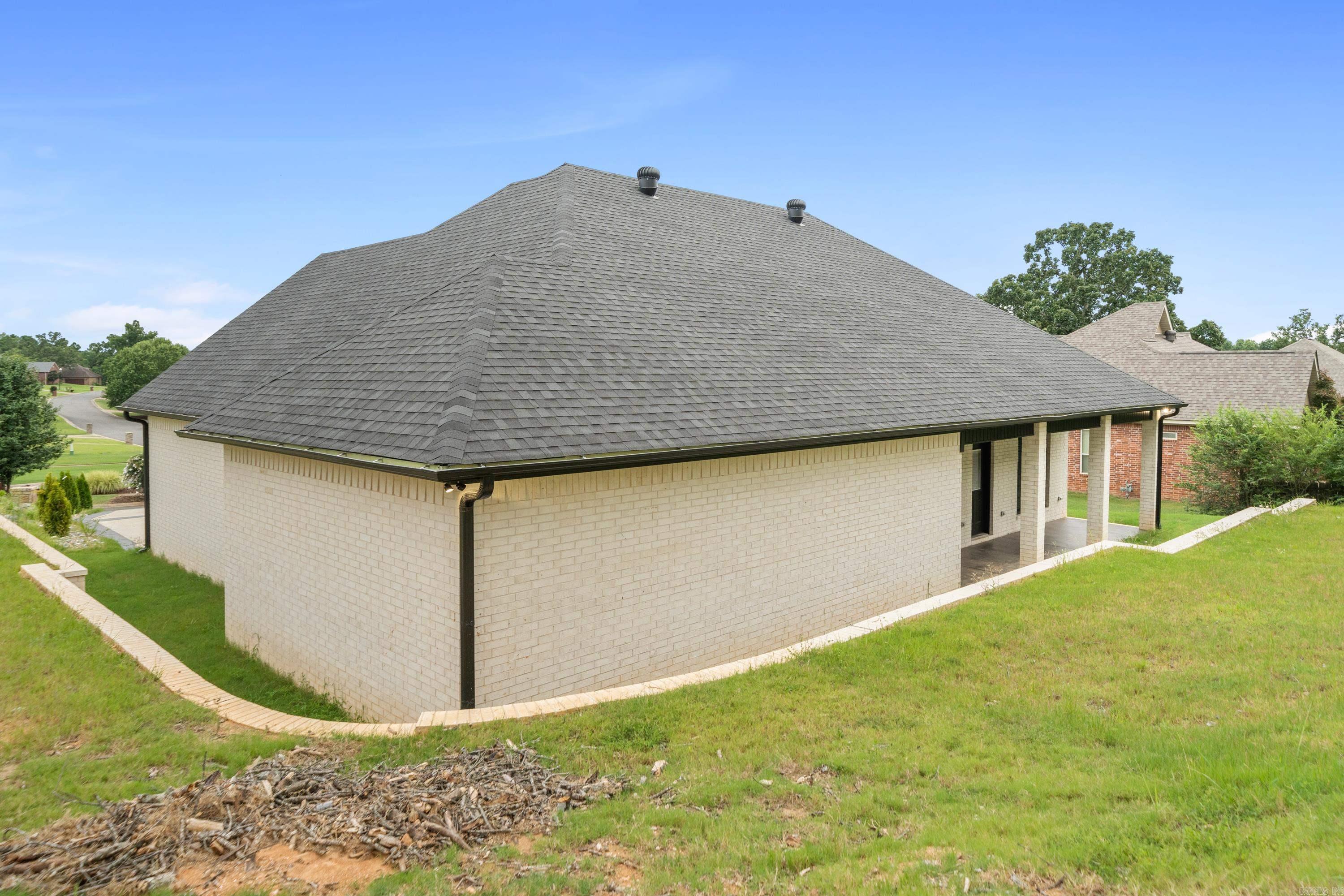202 Quail Ridge Drive Hot Springs, AR 71901