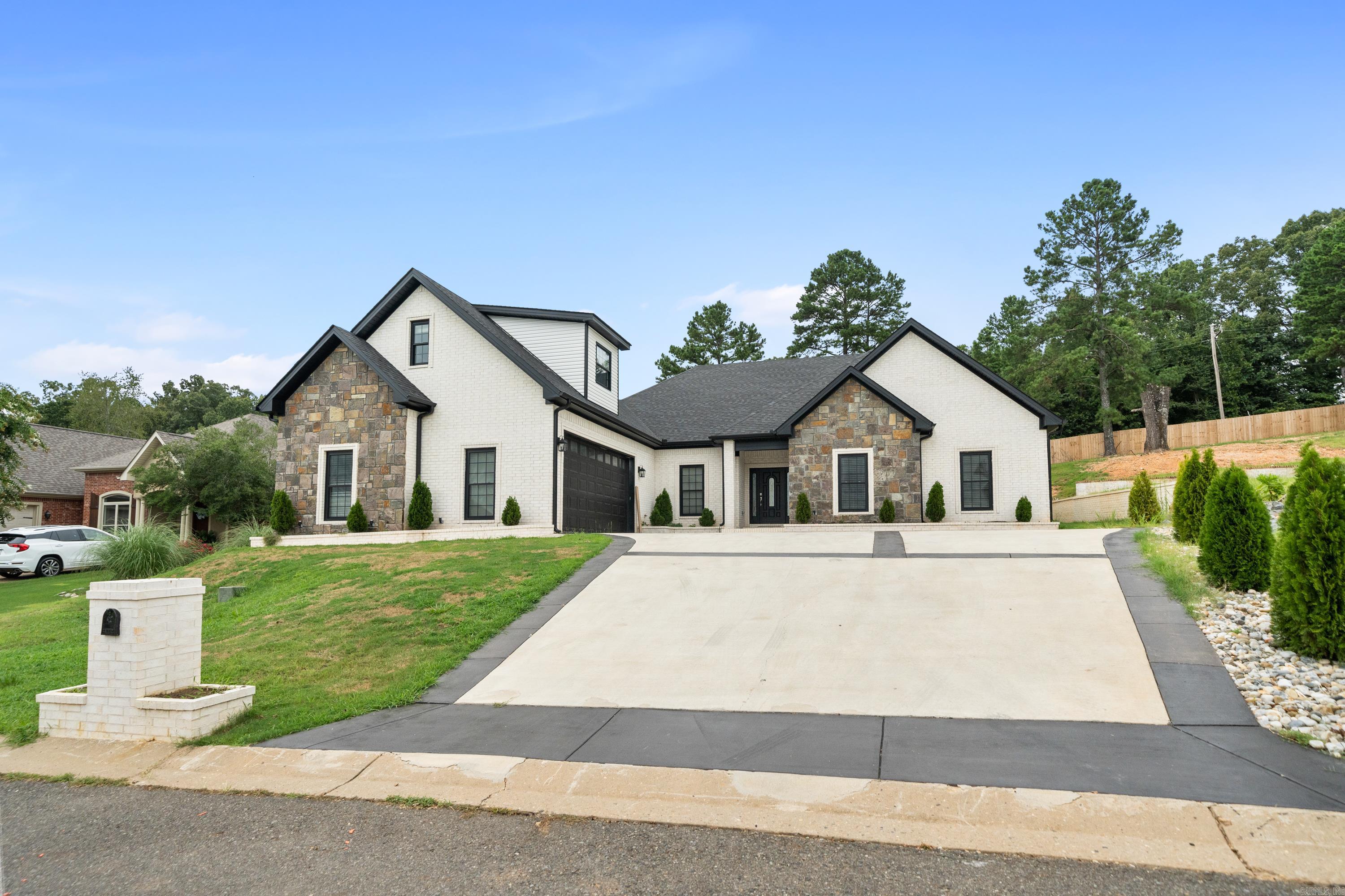 202 Quail Ridge Drive Hot Springs, AR 71901