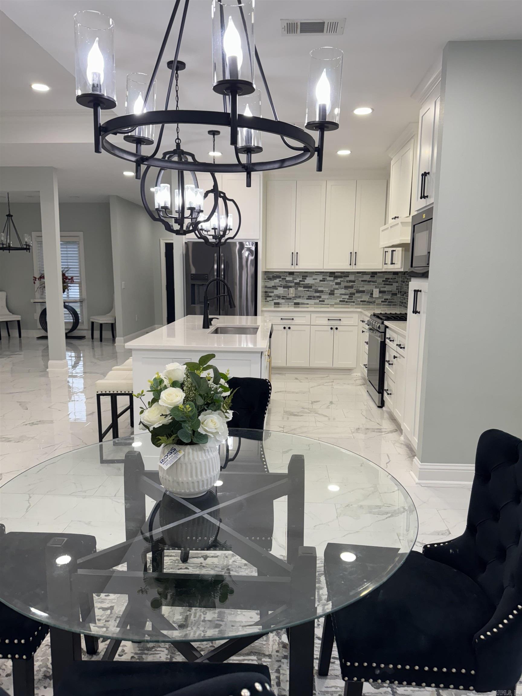 202 Quail Ridge Drive Hot Springs, AR 71901