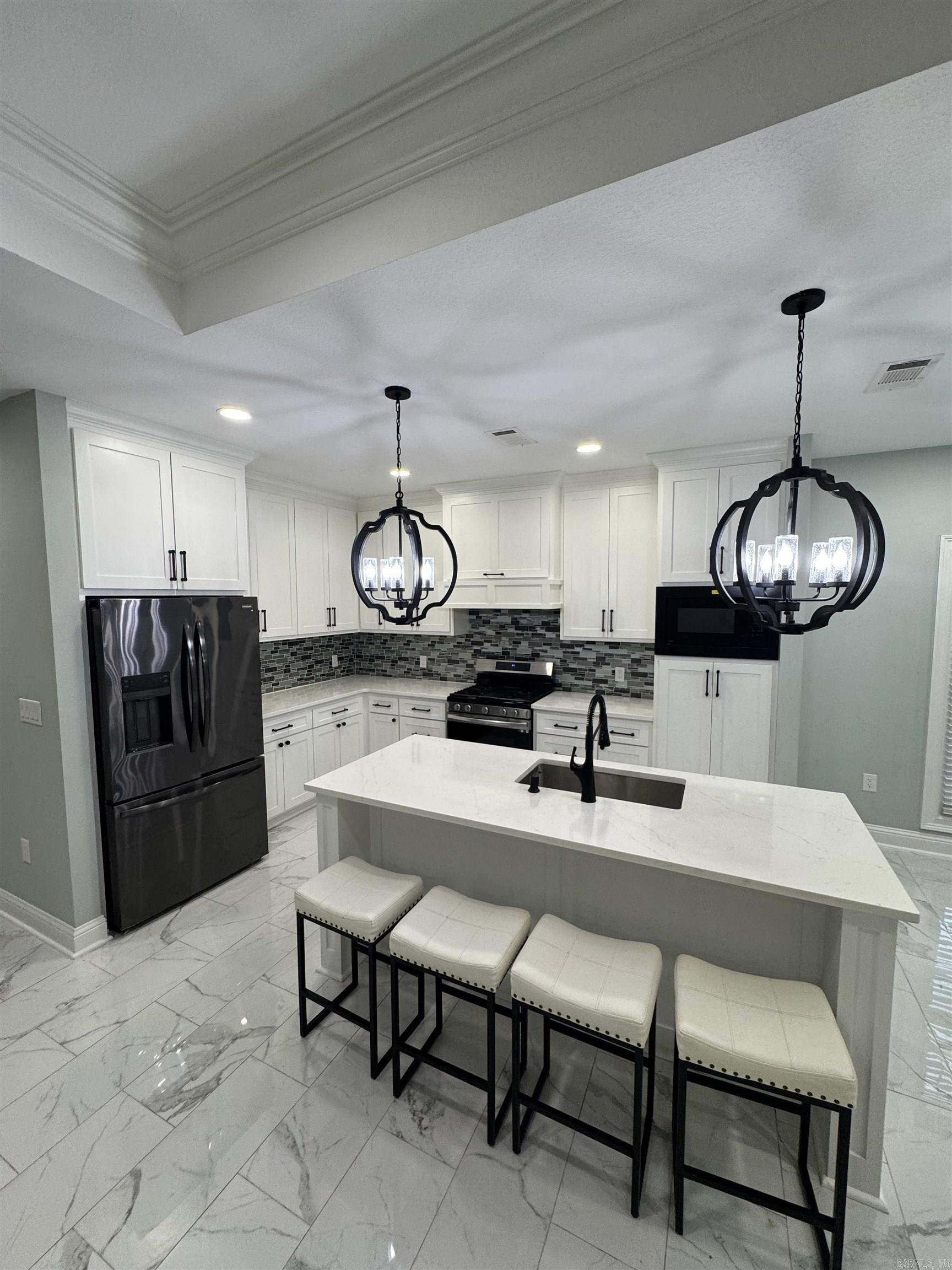 202 Quail Ridge Drive Hot Springs, AR 71901