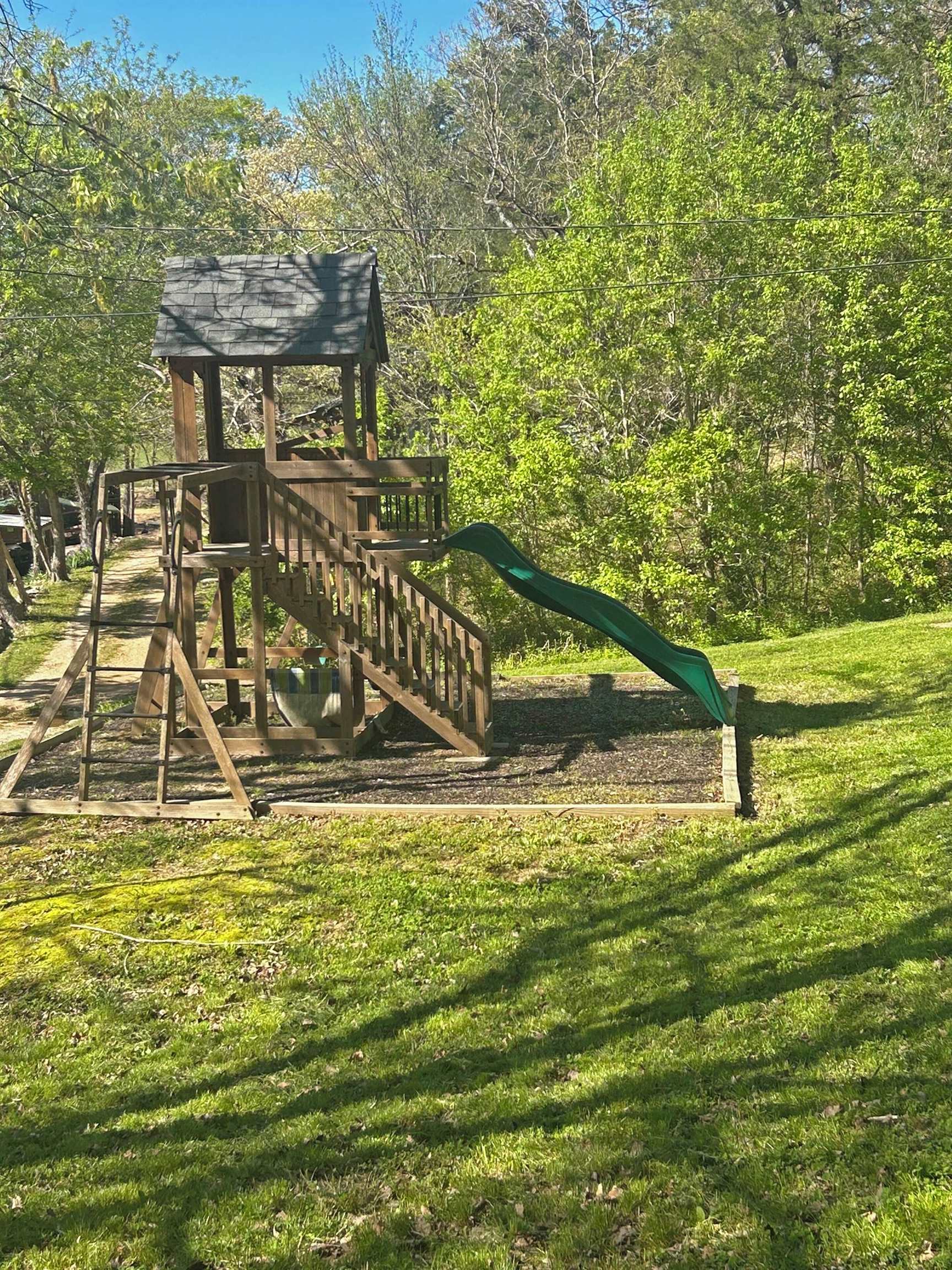 39 Riverview  Hardy, AR