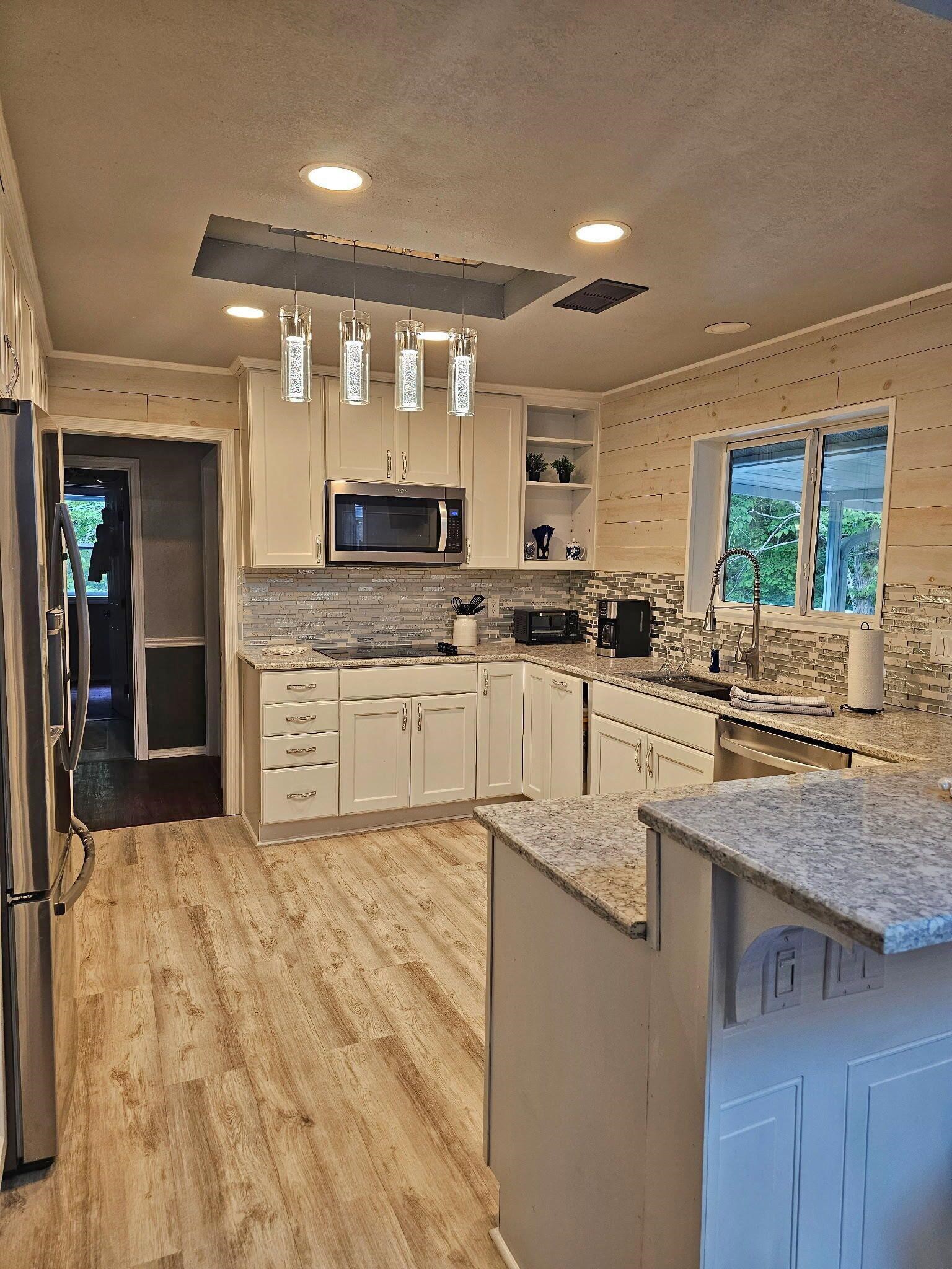 39 Riverview  Hardy, AR