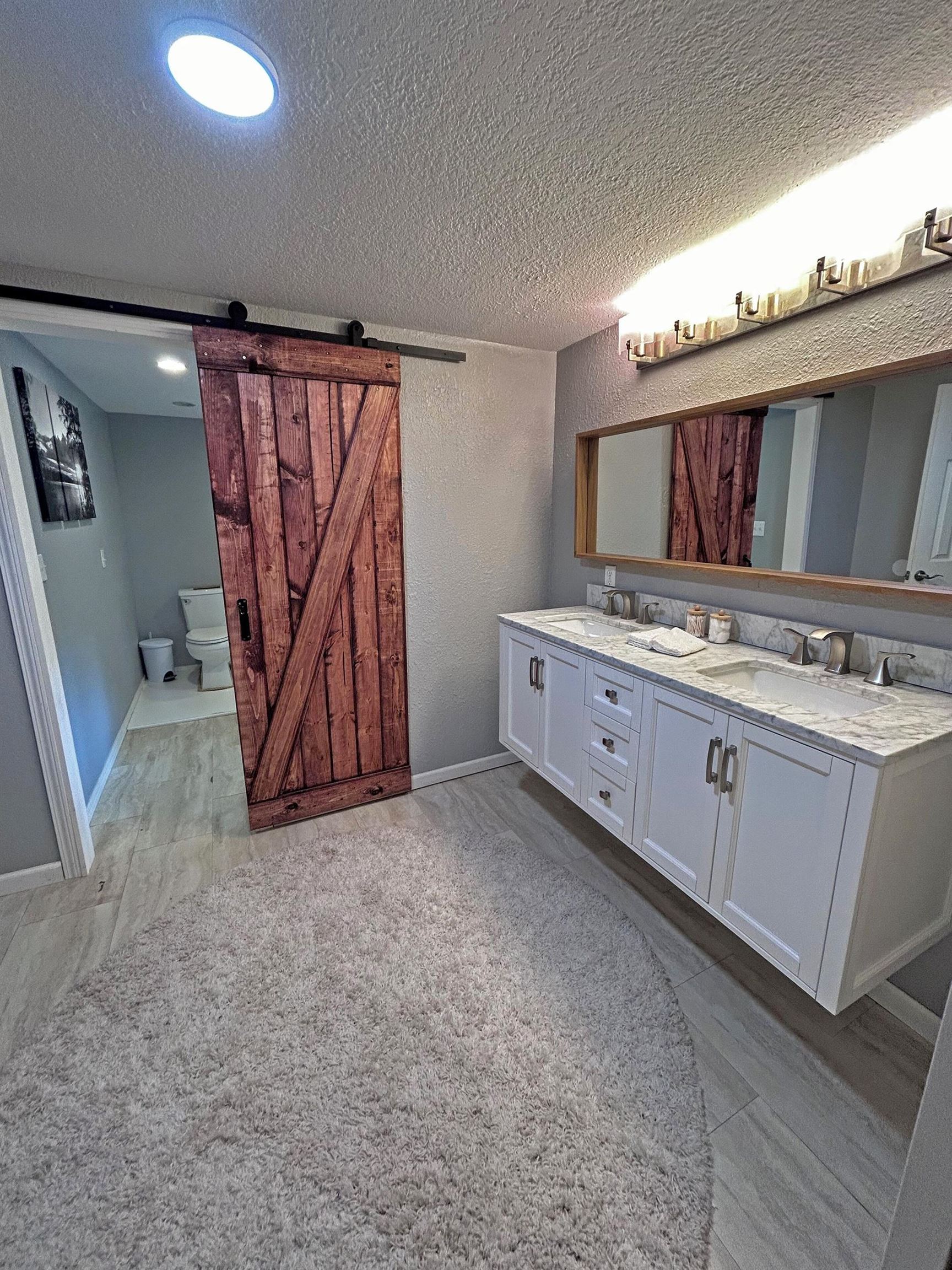 39 Riverview  Hardy, AR