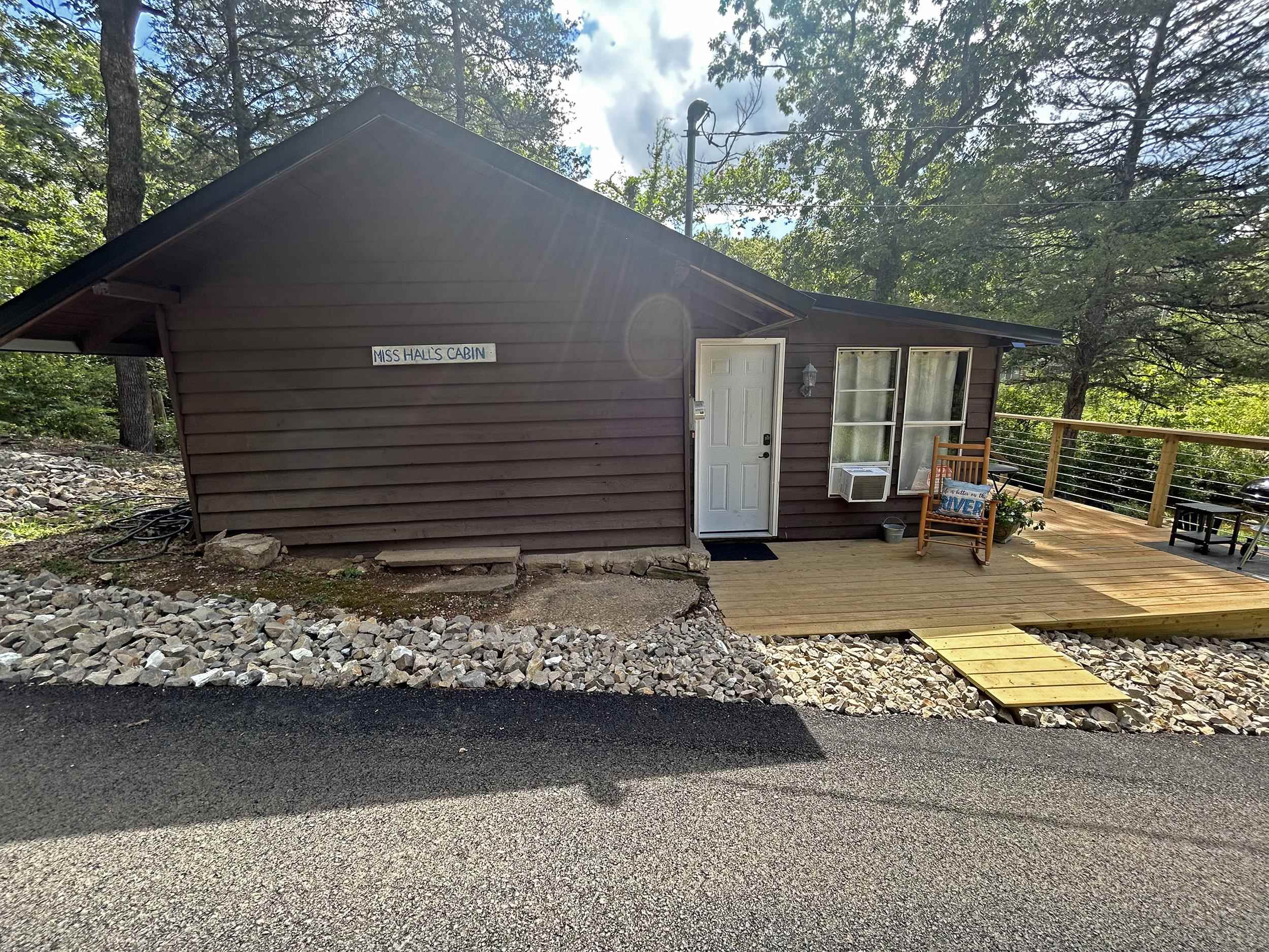 27  Miramichee  Hardy, AR