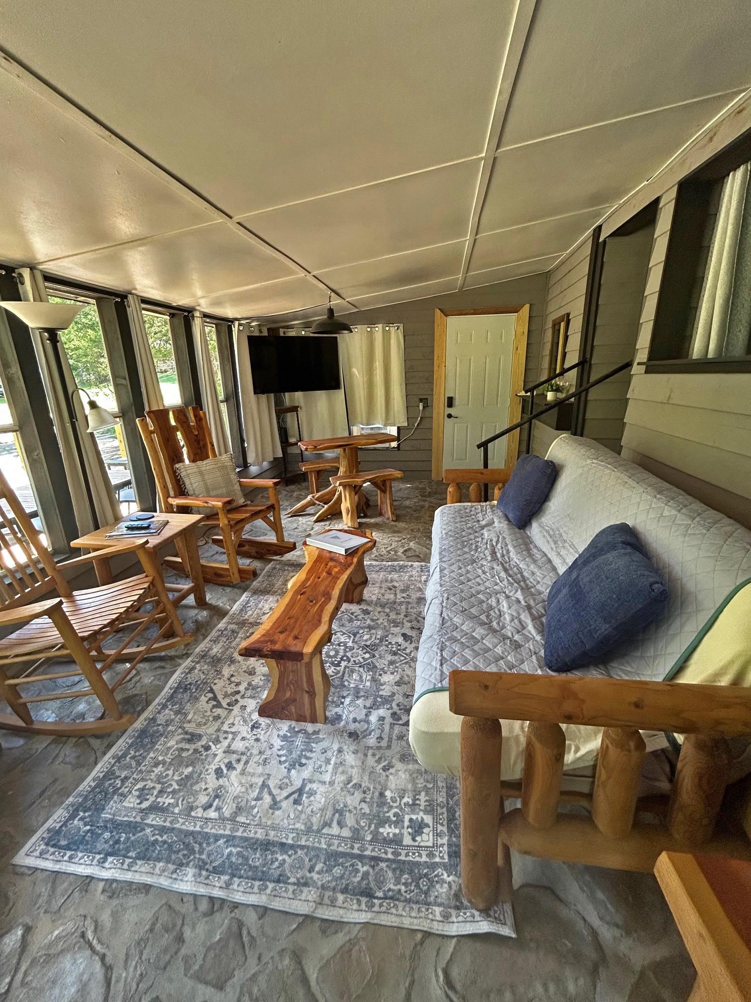 27 Miramichee  Hardy, AR