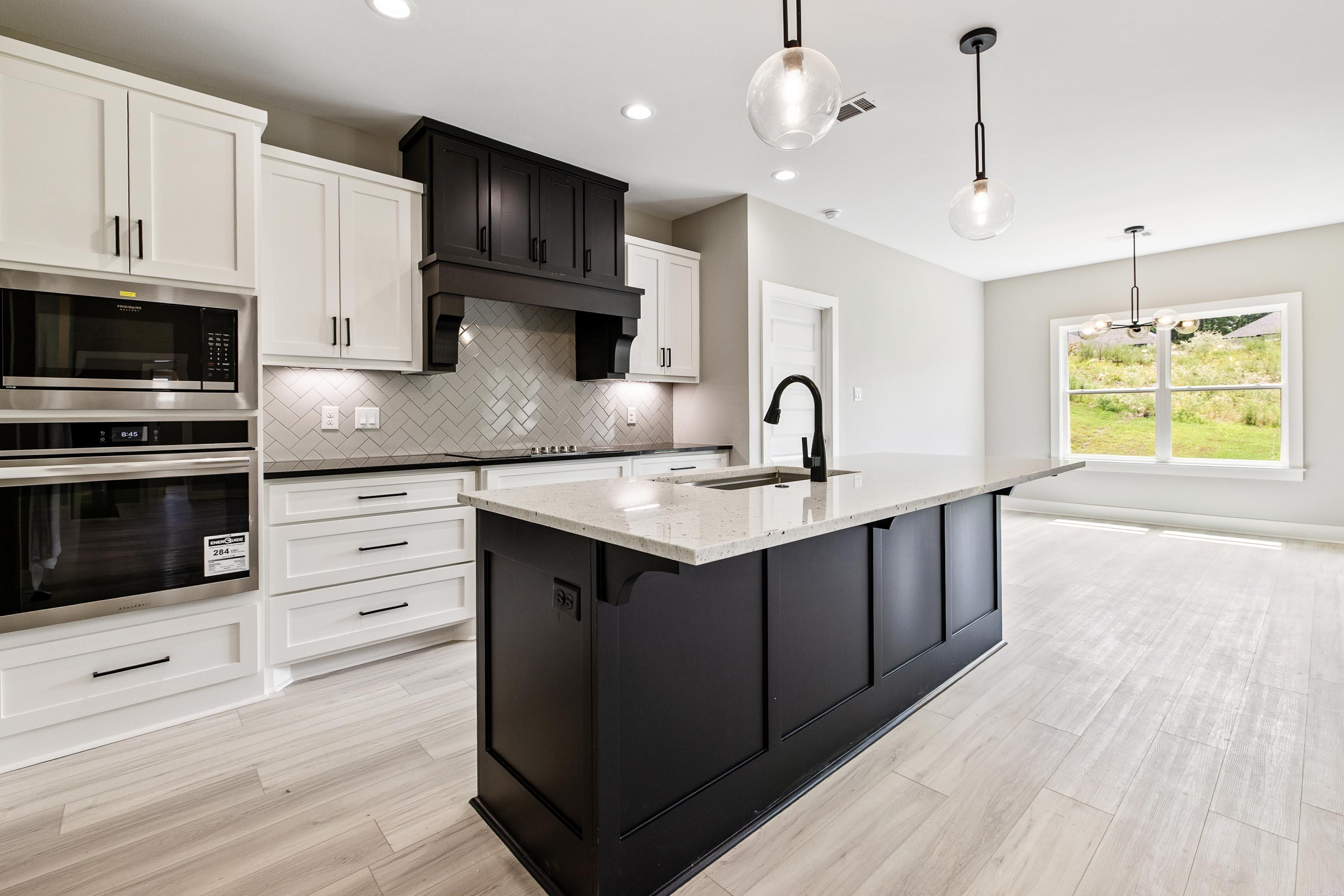 5013 Clover Brook  Bryant, AR