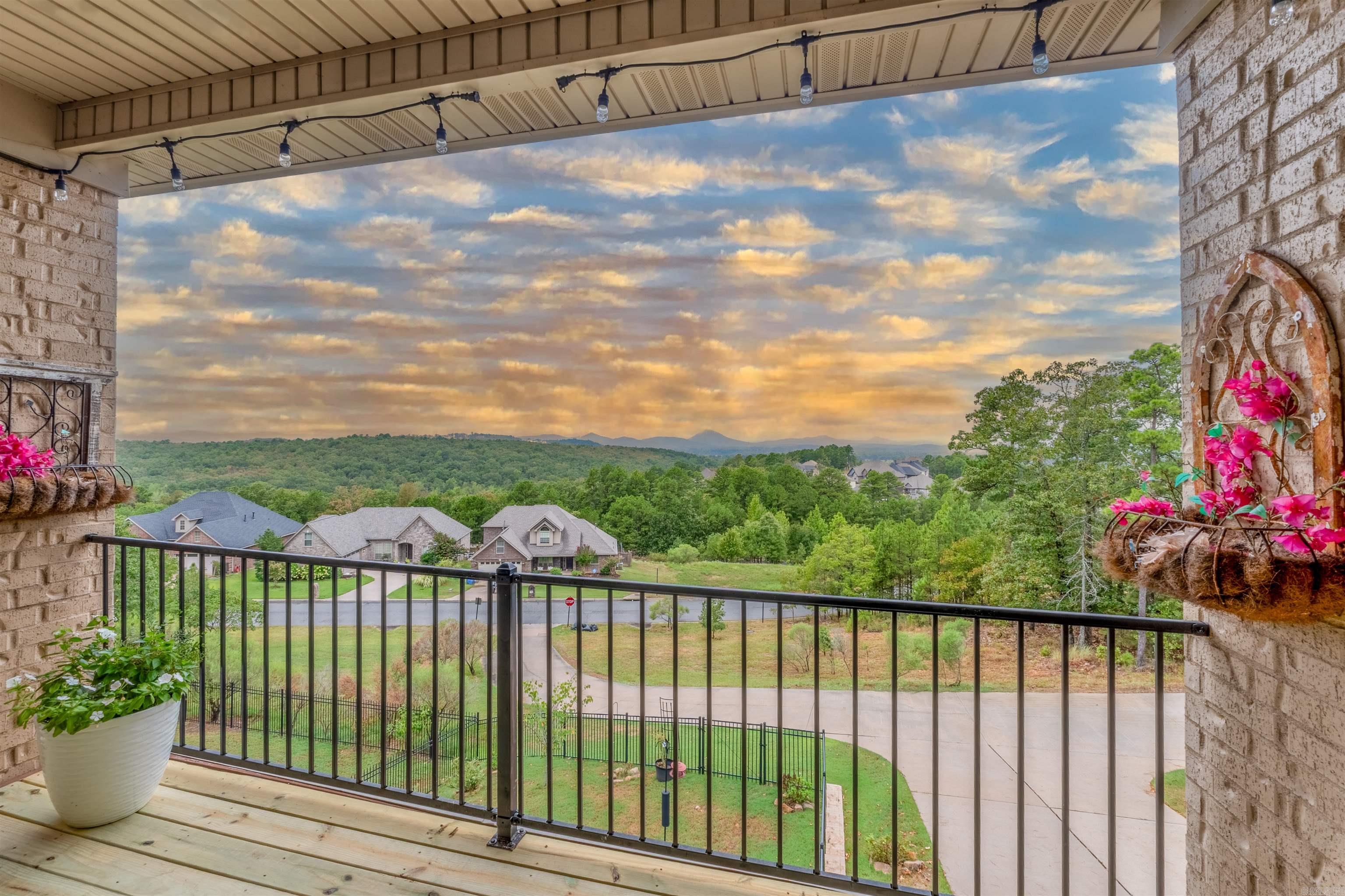 190 Majestic Circle Maumelle, AR 72113-6276