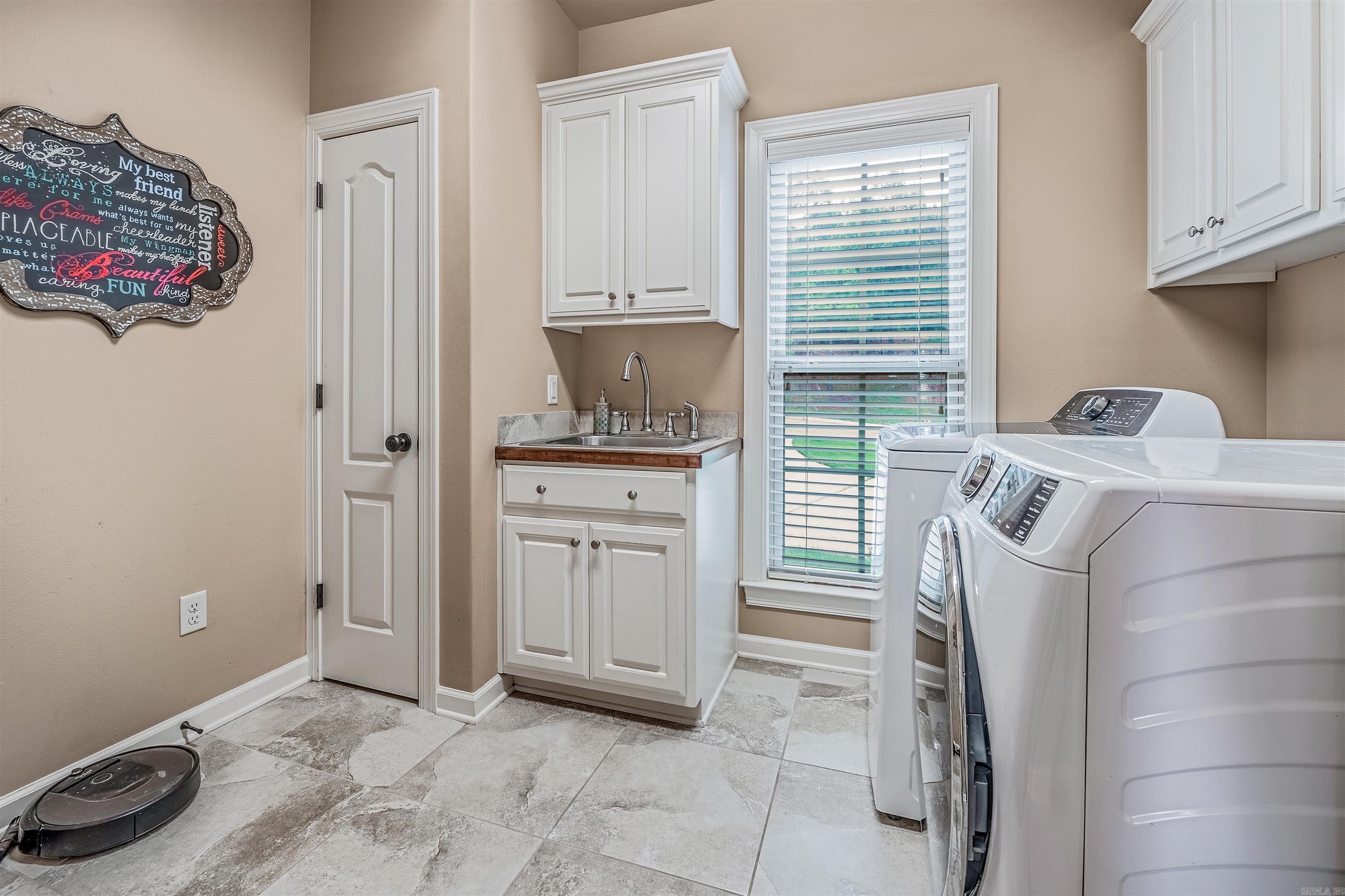 190 Majestic Circle Maumelle, AR 72113-6276