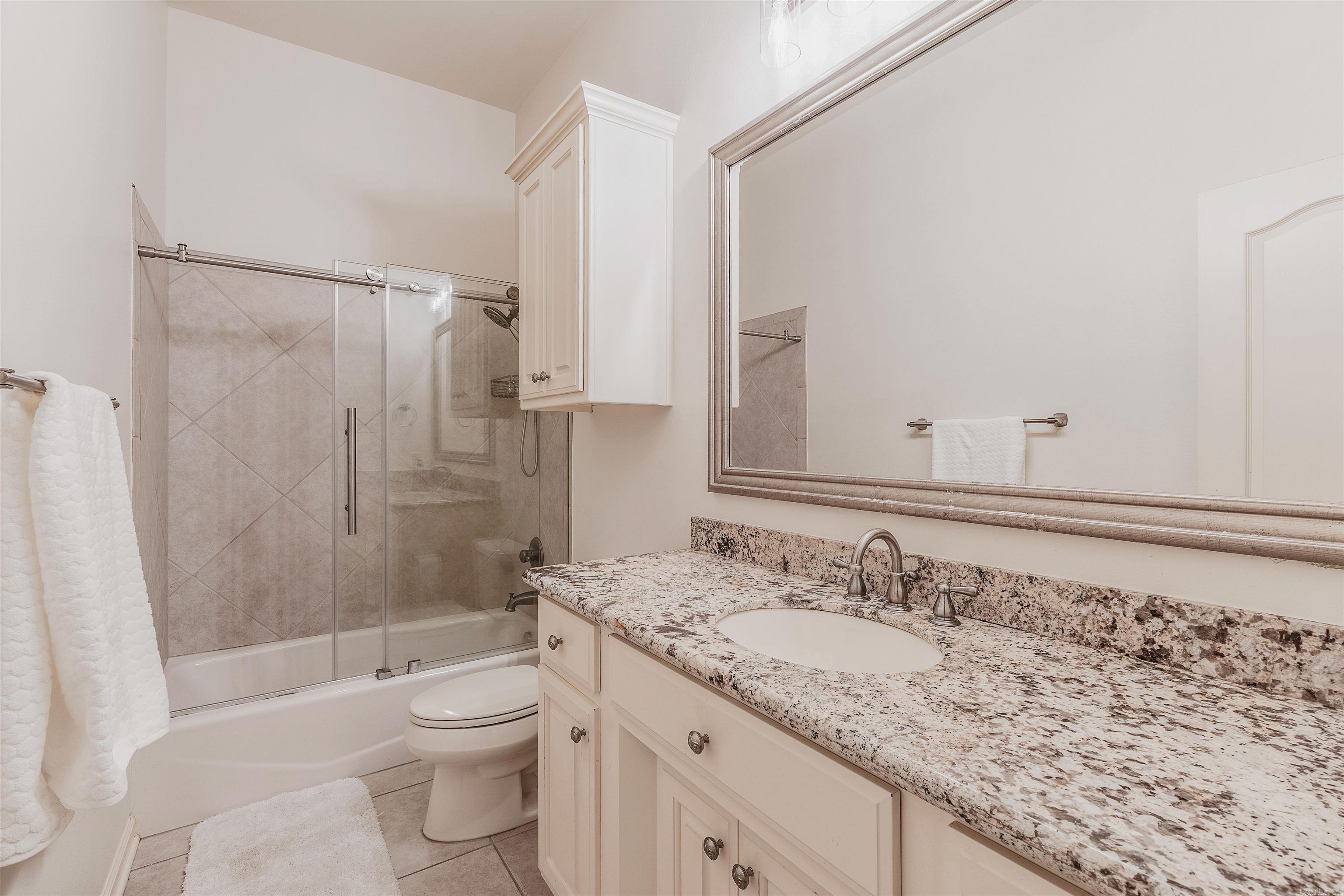 190 Majestic Circle Maumelle, AR 72113-6276