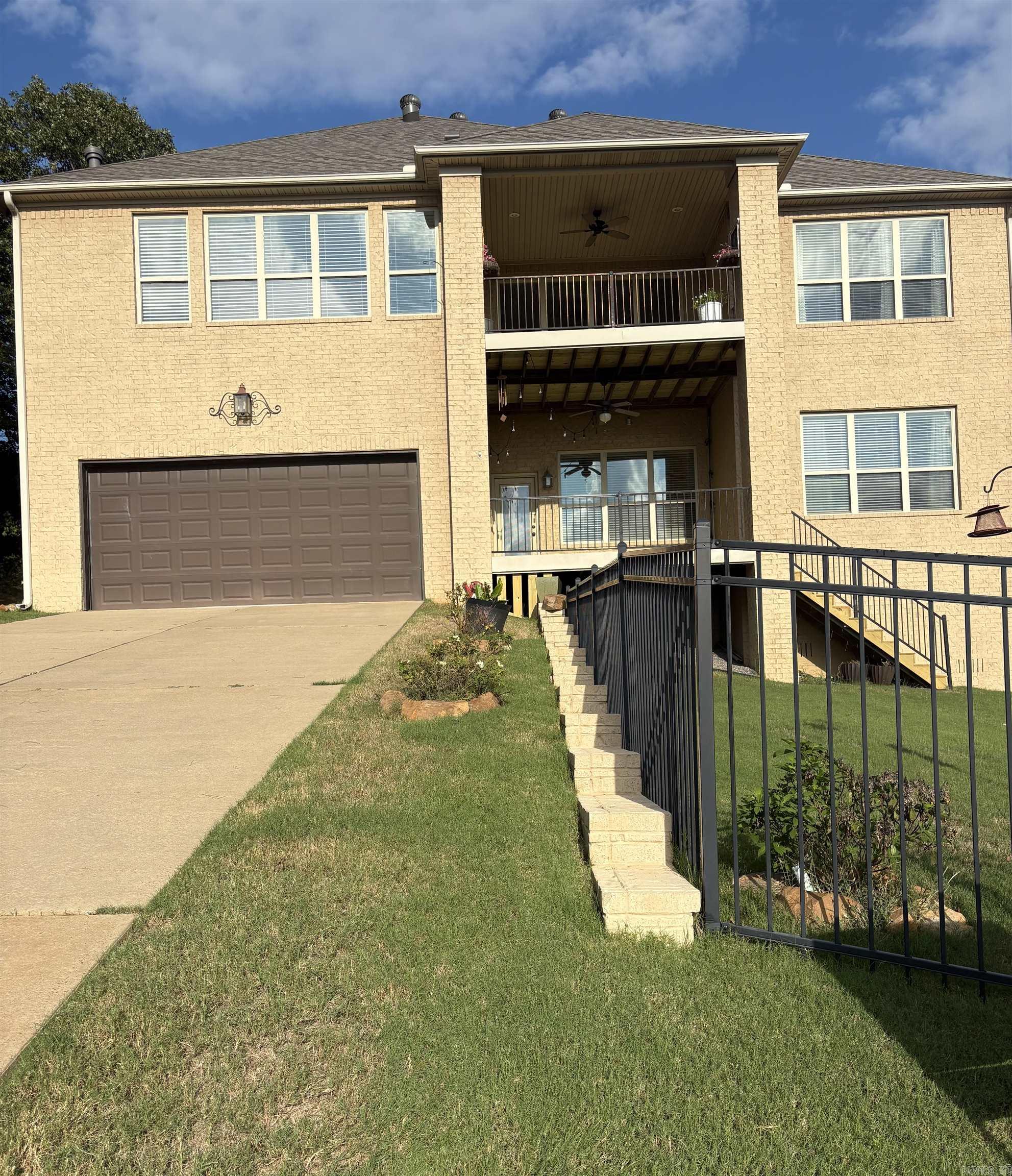 190 Majestic Circle Maumelle, AR 72113-6276