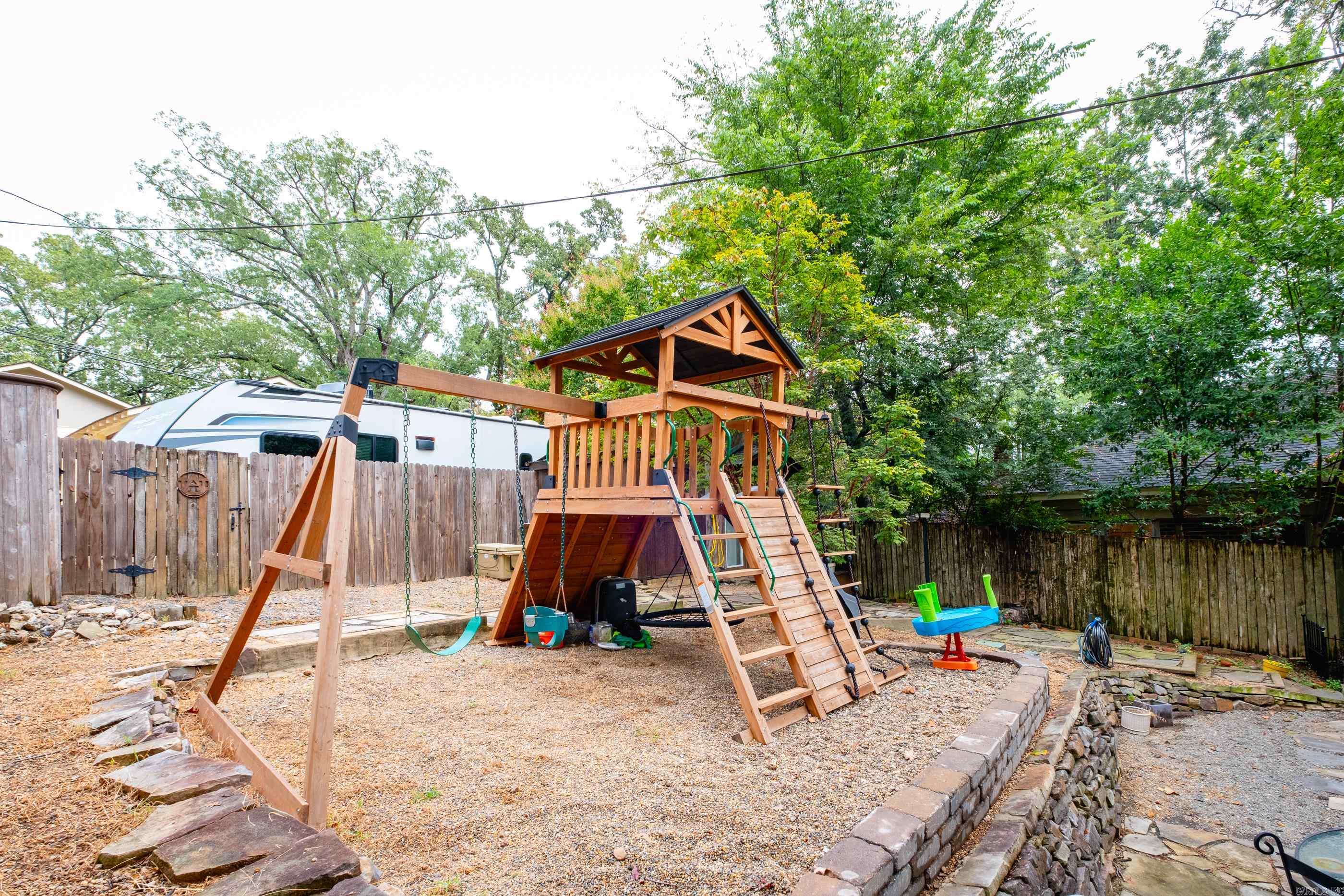 131 Fairview Road Little Rock, AR 72205