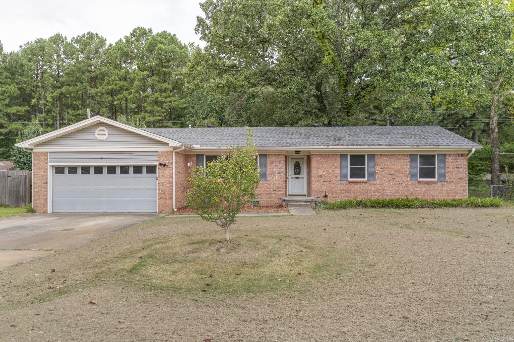 27 Single Oaks Drive Sherwood, AR 72120