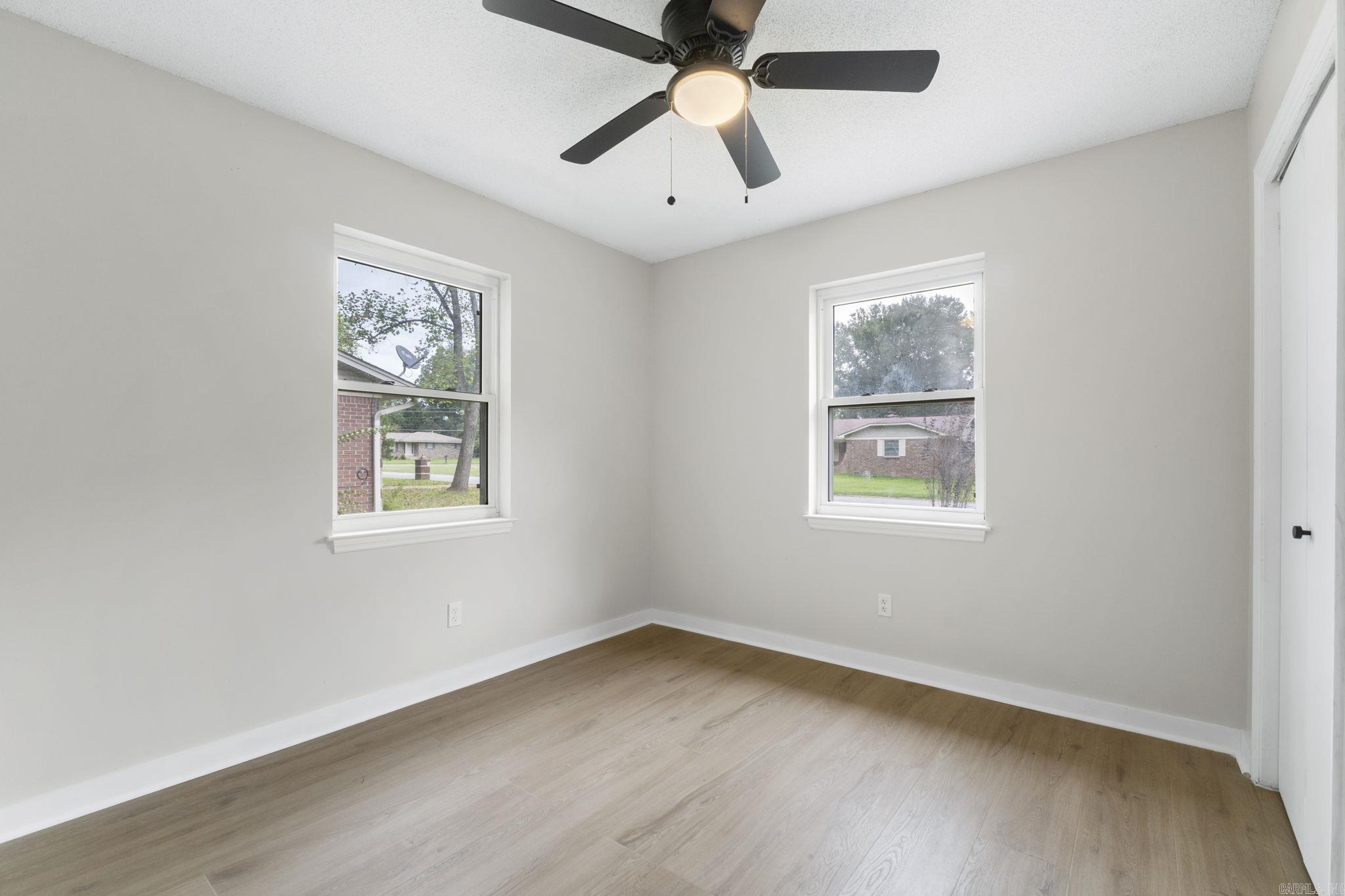 27 Single Oaks Drive Sherwood, AR 72120