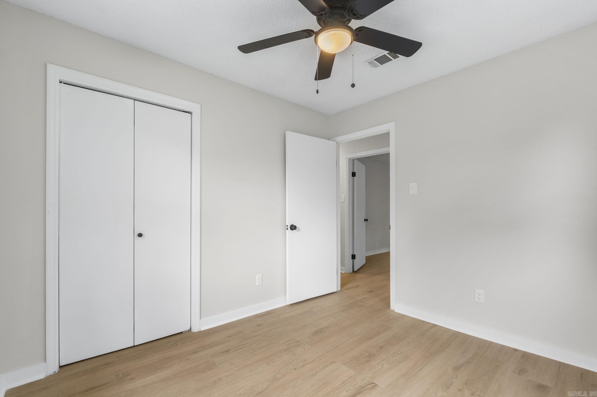 27 Single Oaks Drive Sherwood, AR 72120